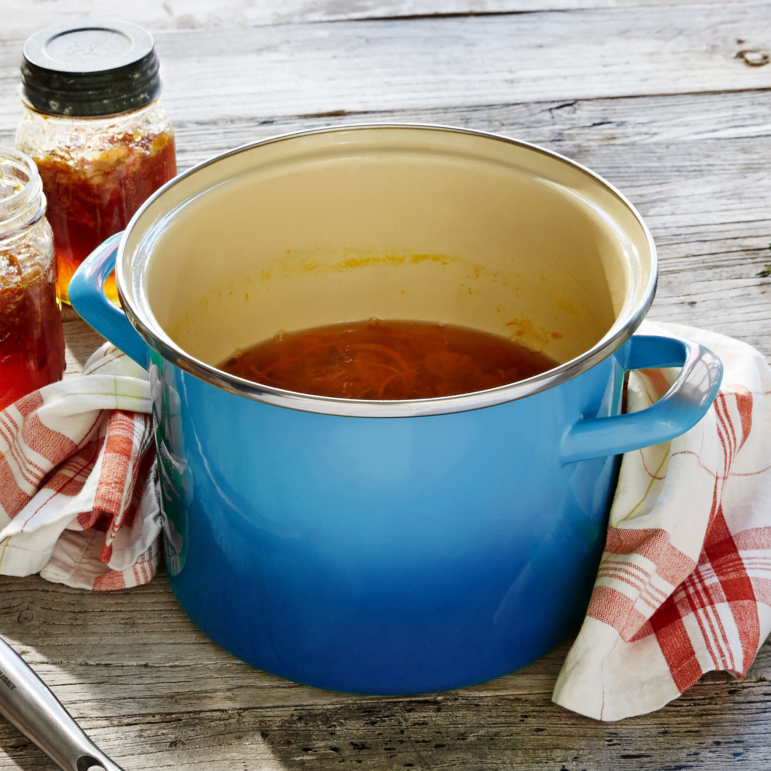Le Creuset Enameled Steel 8-quart Marseille Stock Pot - Image 3