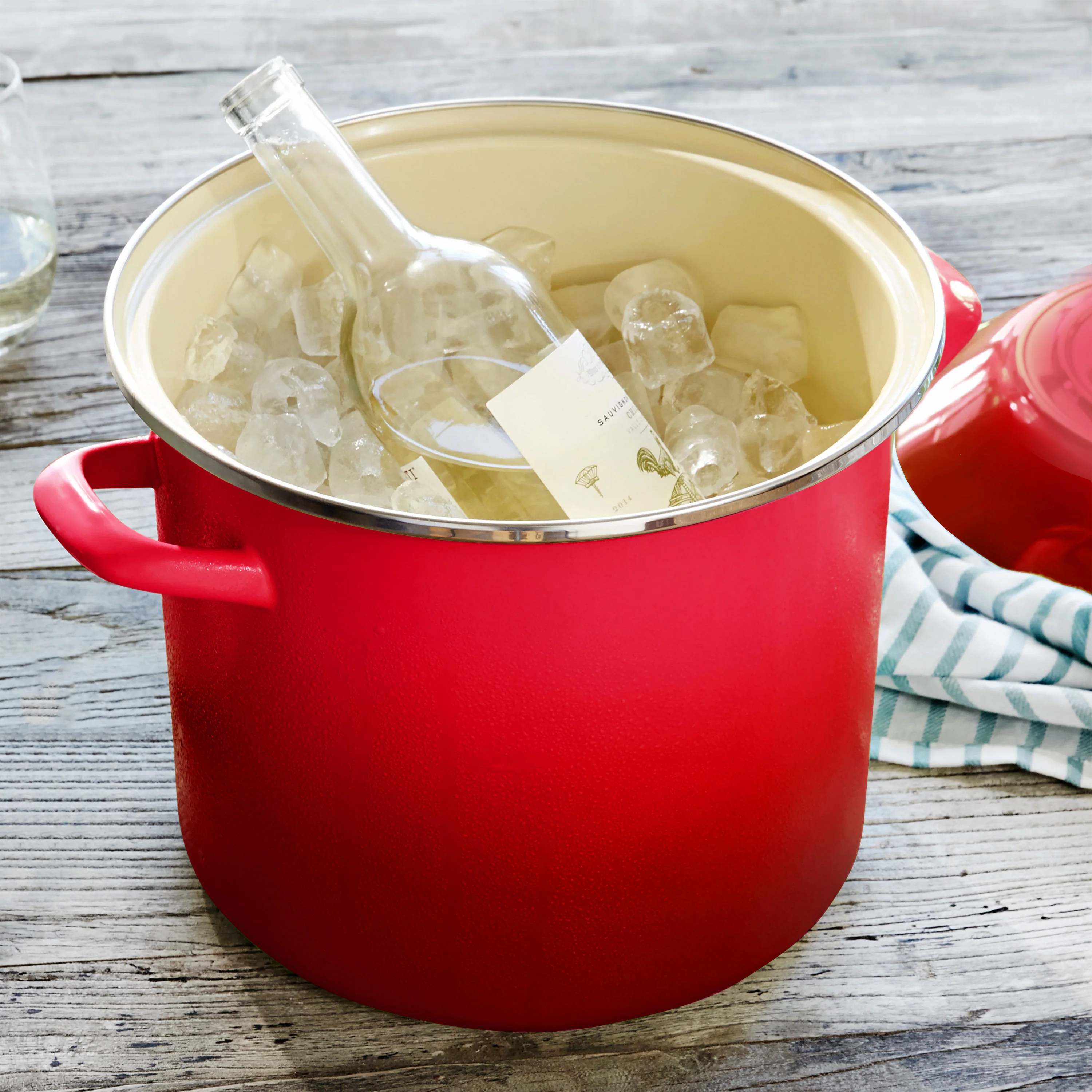 Le Creuset Enameled Steel 8-quart Cerise Stock Pot - Image 7