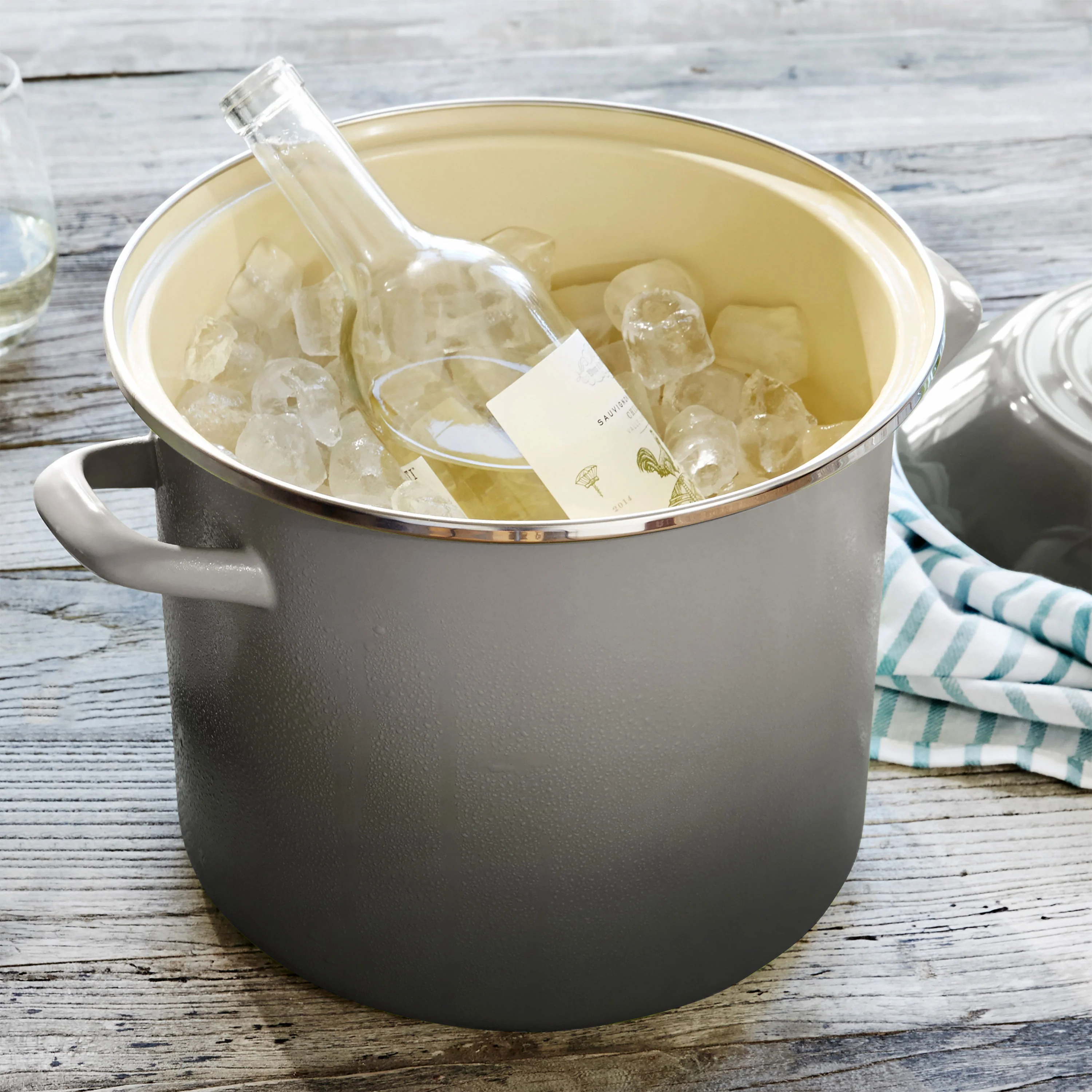 Le Creuset Enameled Steel 8-quart Oyster Stock Pot - Image 7