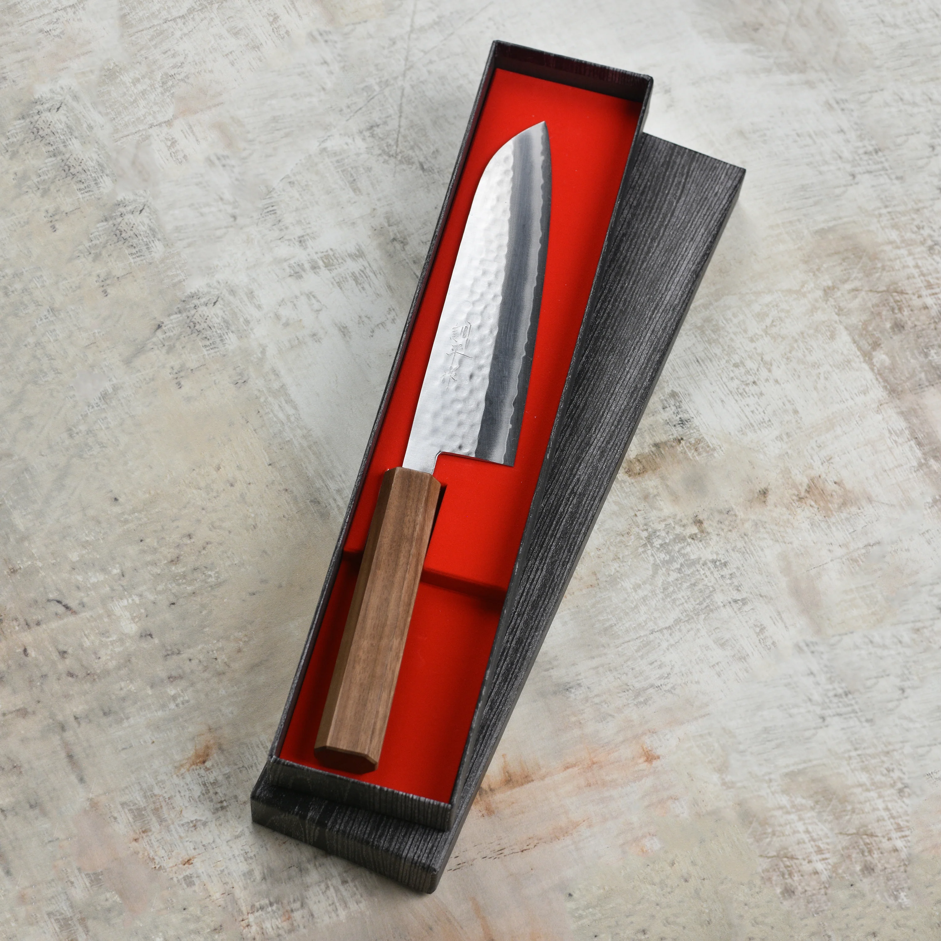 Masutani VG1 Hammered 7" Gyuto, Octagonal Walnut Handle - Image 3