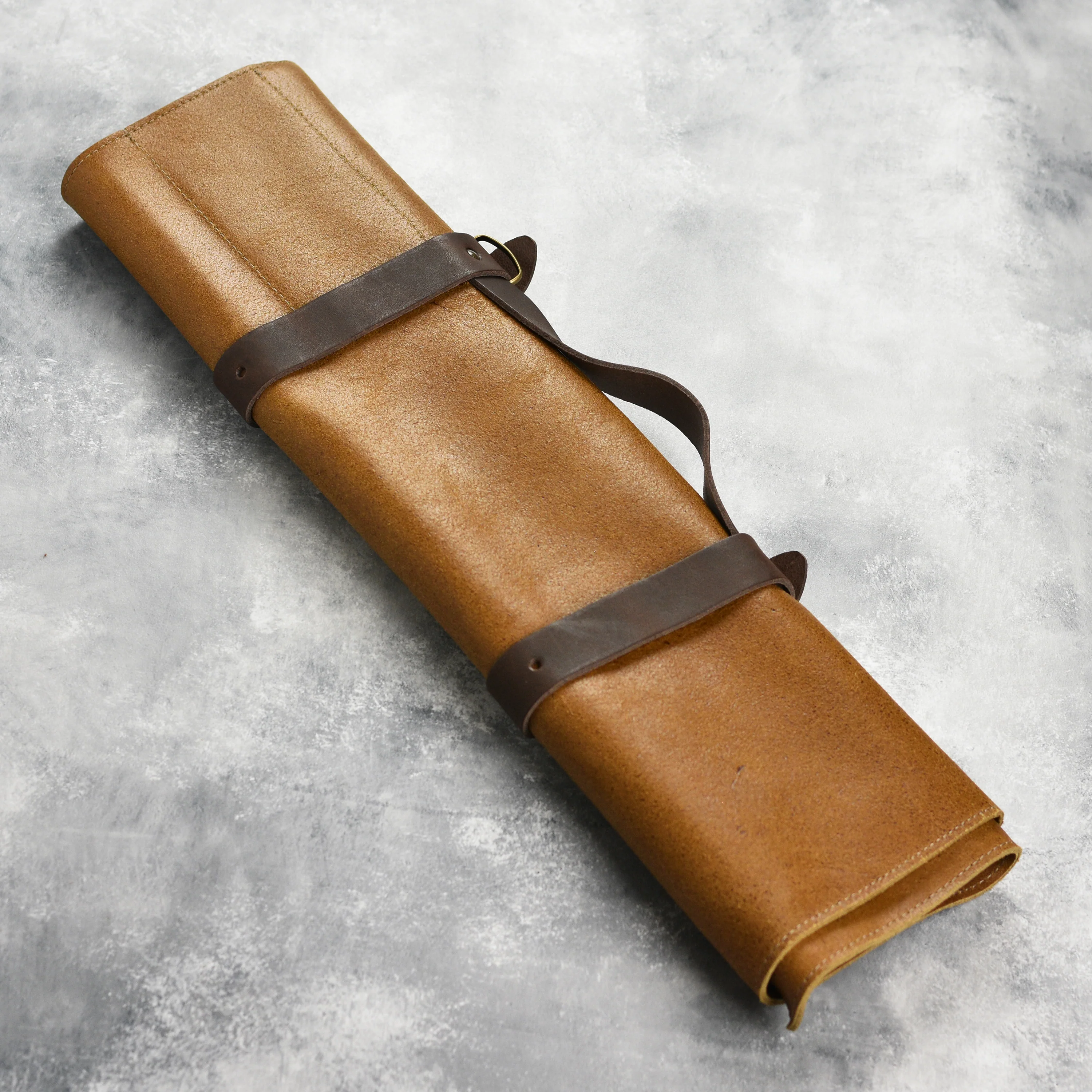 Messermeister 7 Pocket Amber Vintage Leather Knife Roll - Image 5