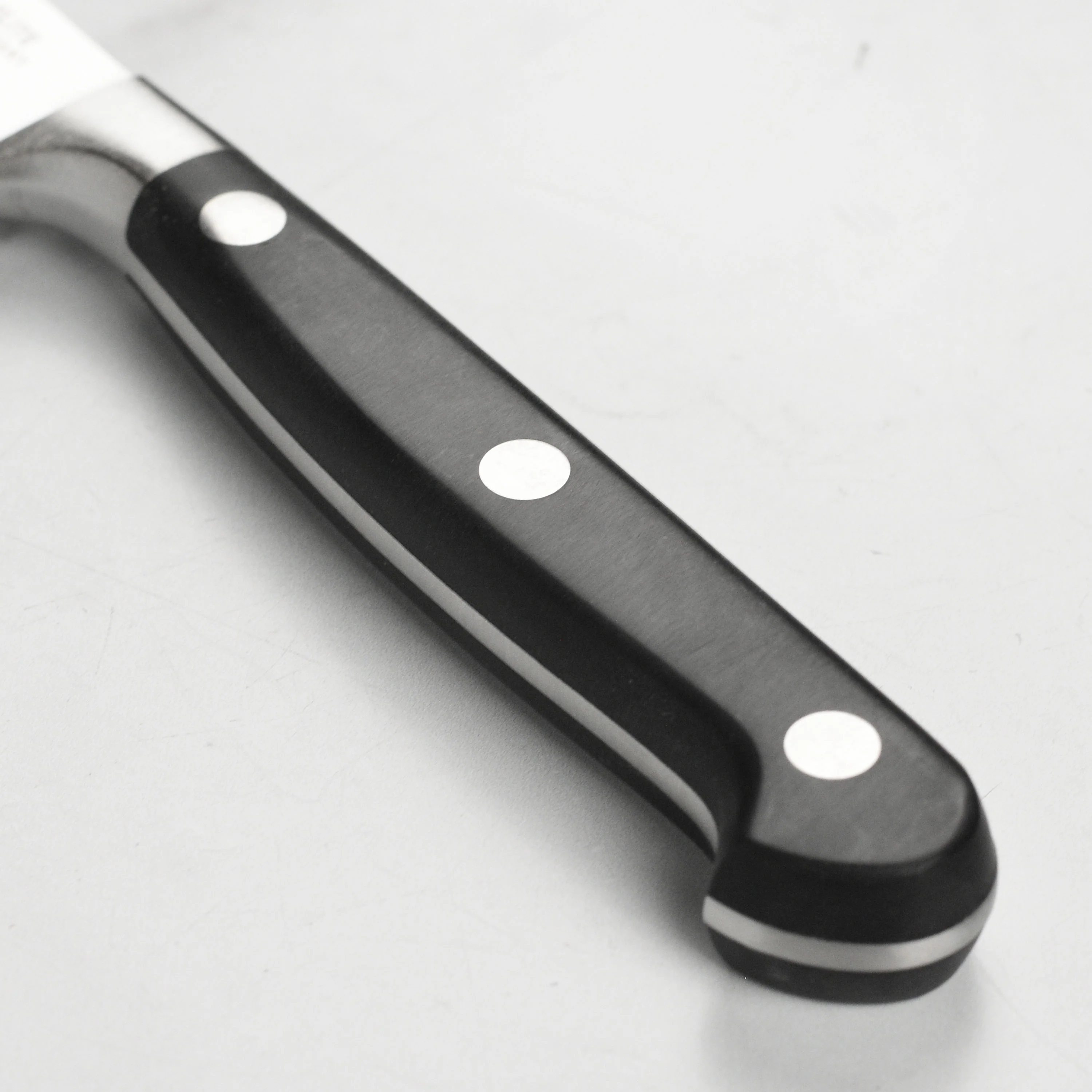 Messermeister Meridian Elite 5" Hollow Edge Santoku Knife - Image 2