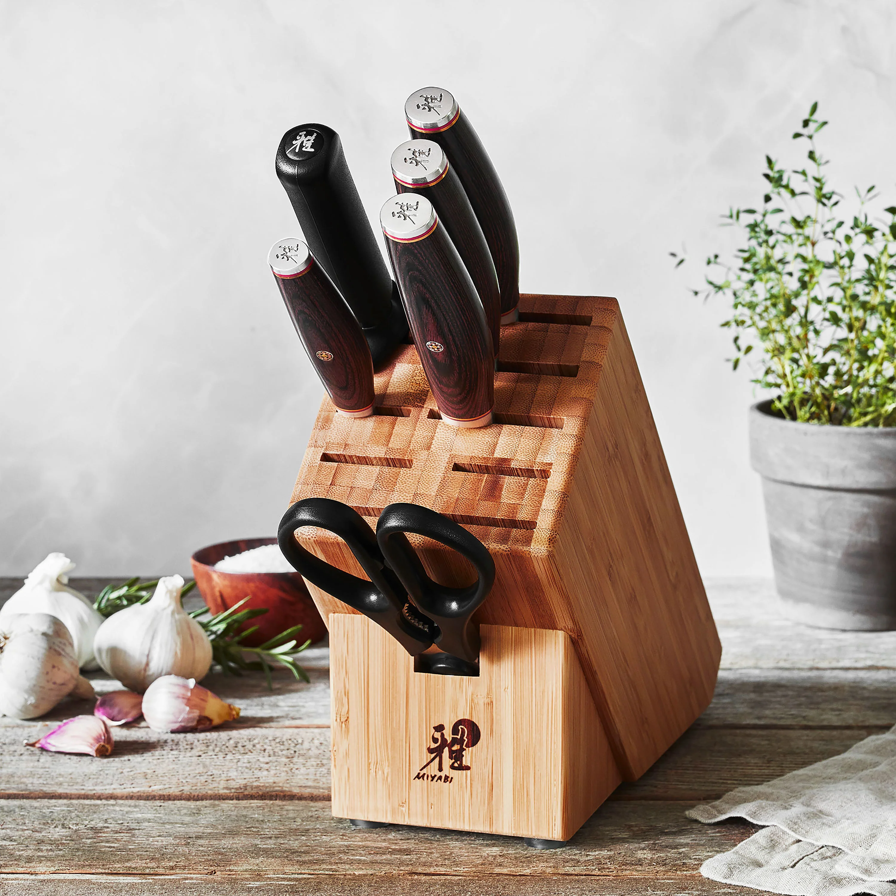 Miyabi Artisan SG2 7 Piece Knife Block Set - Image 3