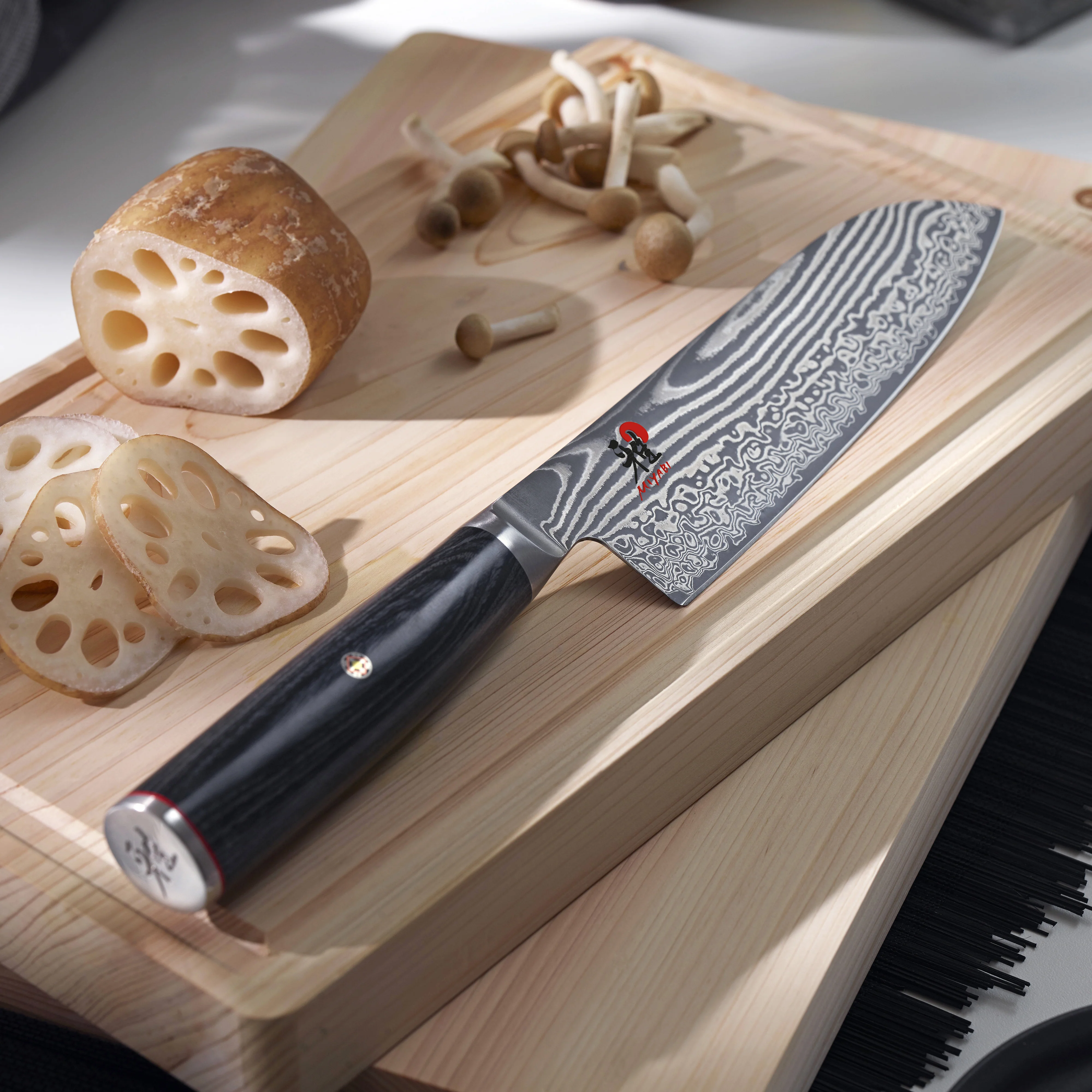 Miyabi Kaizen II 10 Piece Magnetic Easel Knife Block Set - Image 5