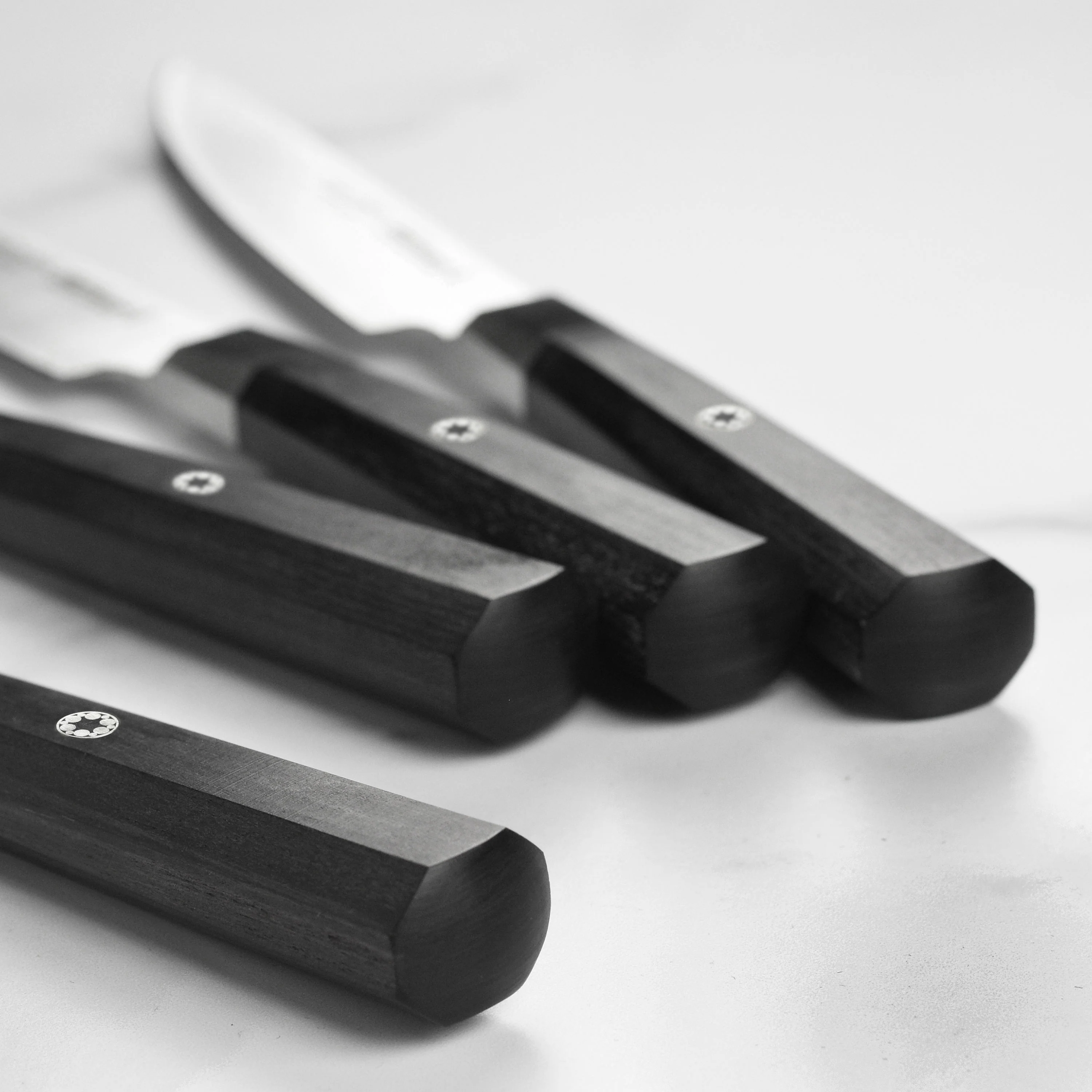 Miyabi Koh 4 Piece Steak Knife Set with Bamboo Case - Image 3