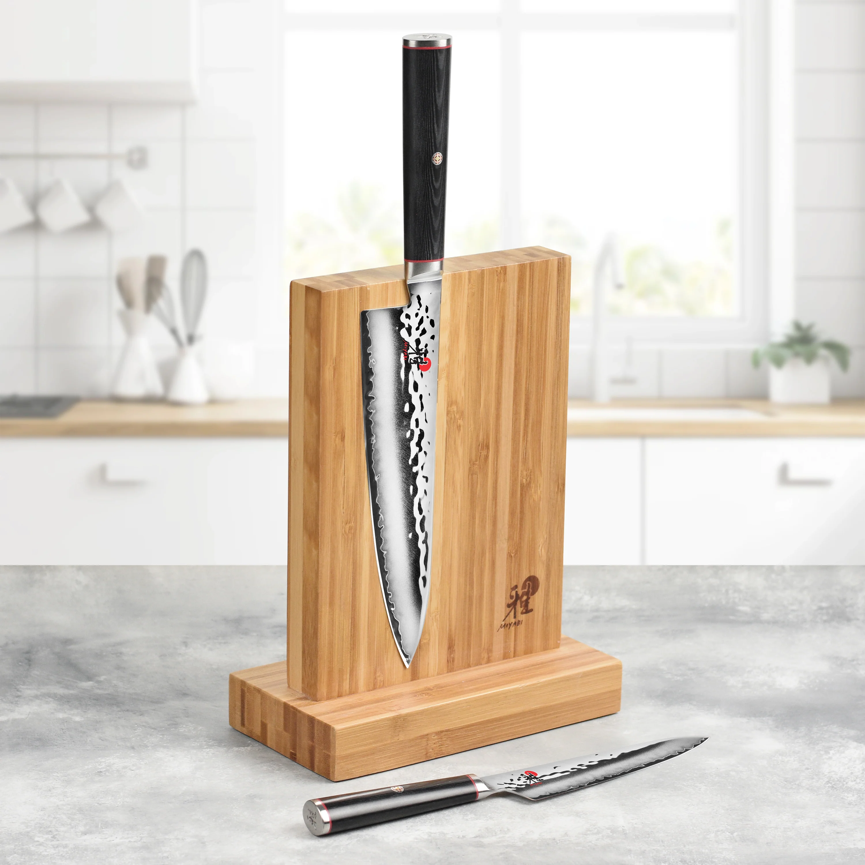 Miyabi Mizu SG2 3 Piece Magnetic Knife Stand Set - Image 6
