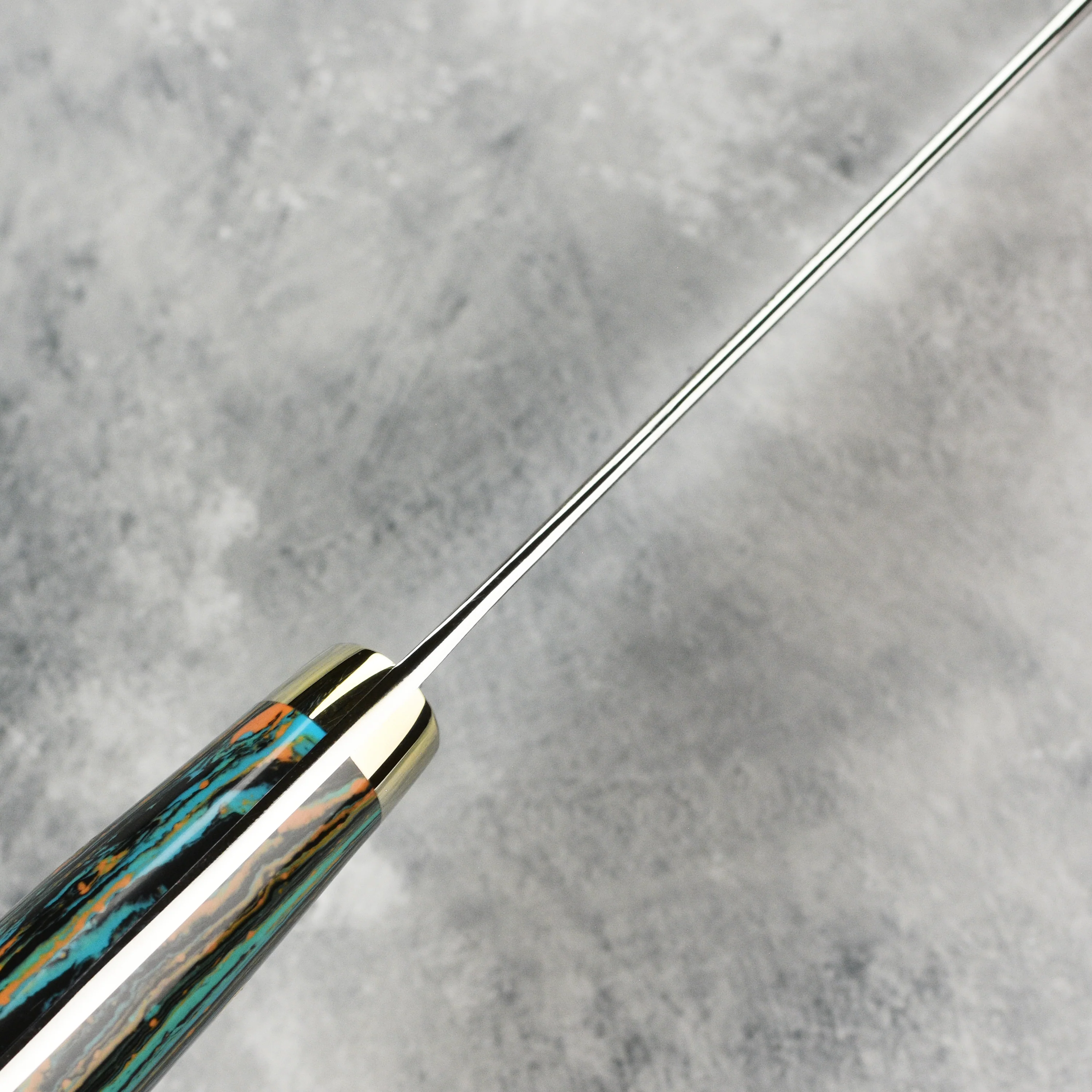 Nigara Anmon SG2 Damascus 8.25" Gyuto, Striped Turquoise - Image 3