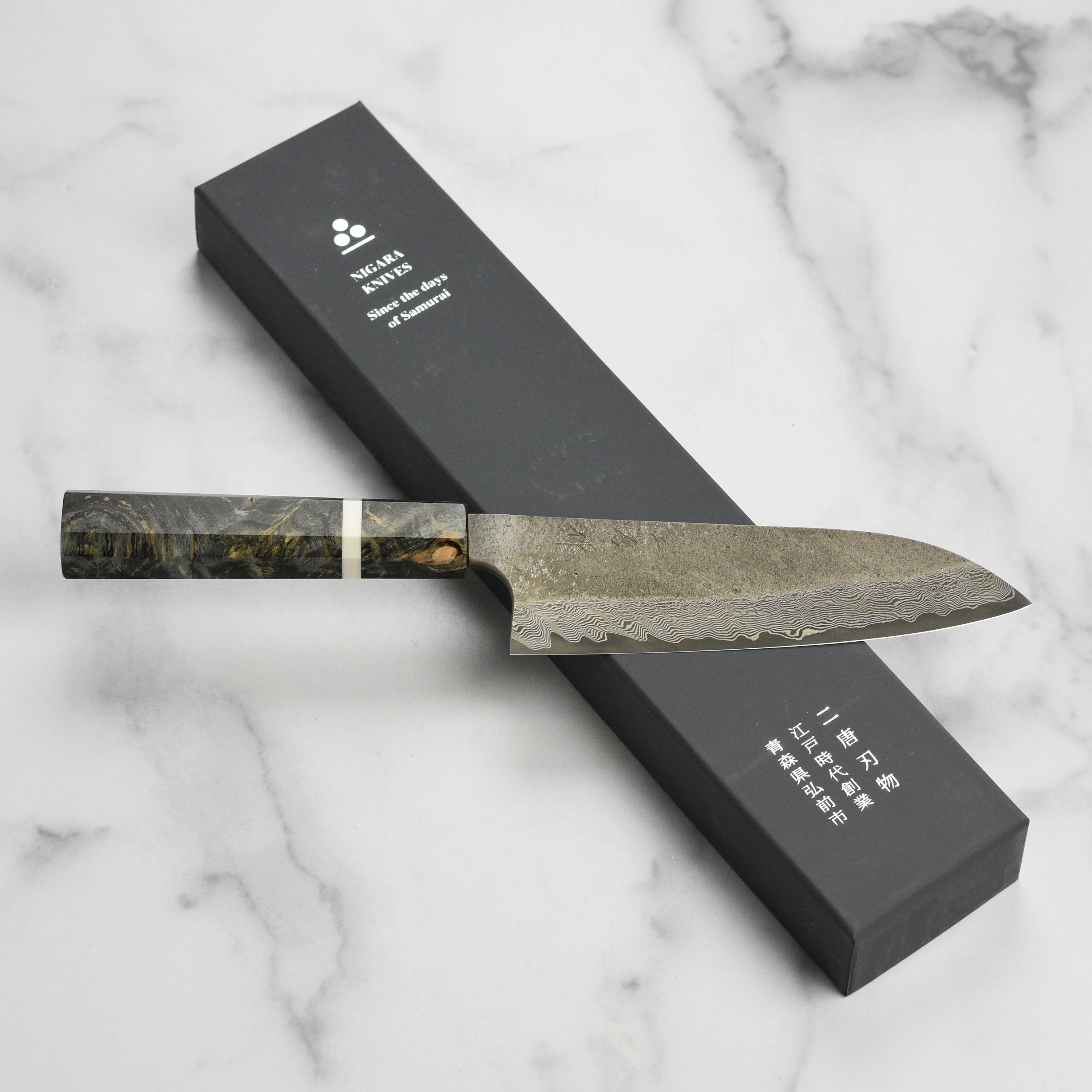 Nigara Ginsan Kurozome Damascus 7" Santoku - Image 7