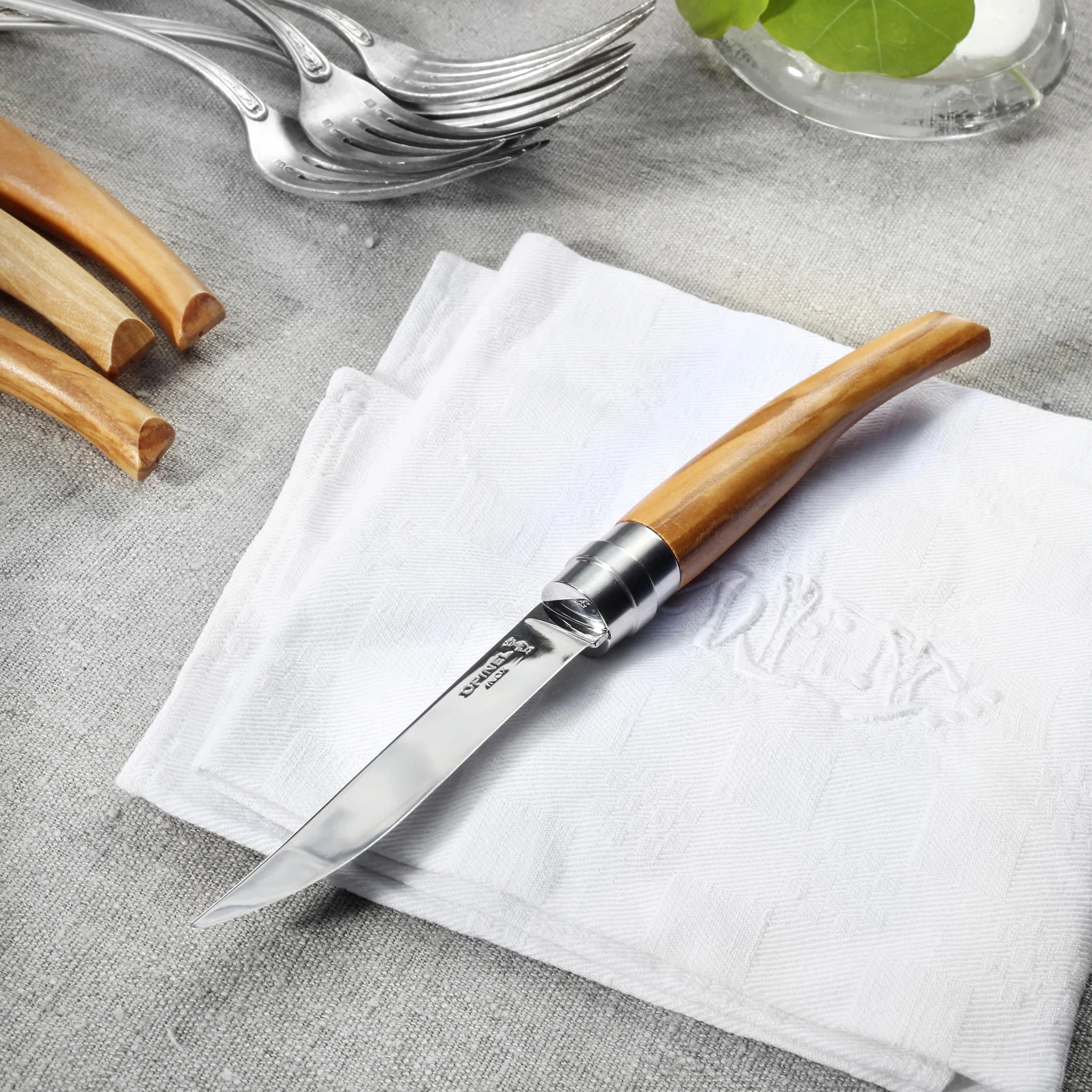 Opinel 4 Piece Olivewood Handle Steak Knife Set - Image 5