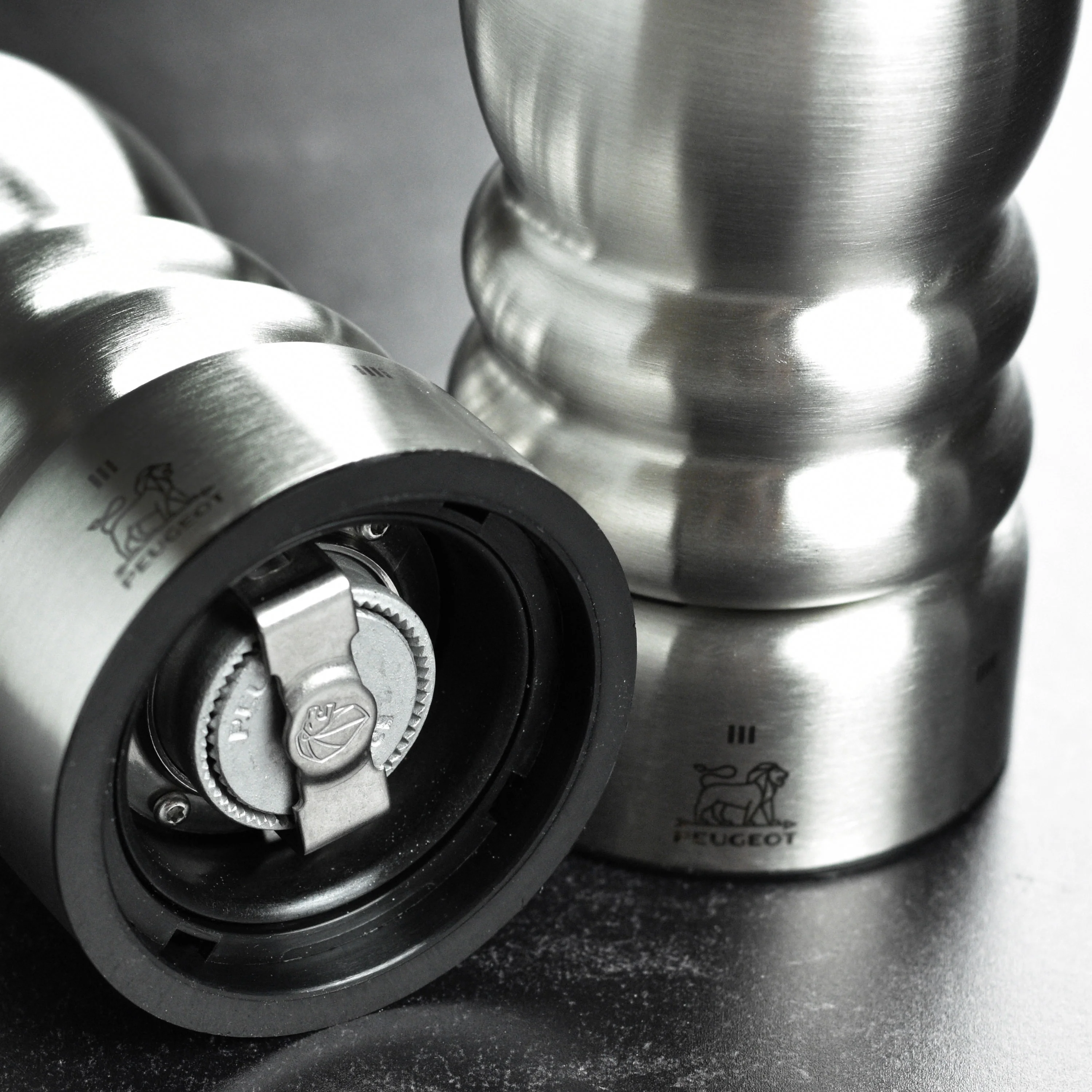 Peugeot Paris Stainless Steel 12" u'Select Salt & Pepper Mill Set - Image 2