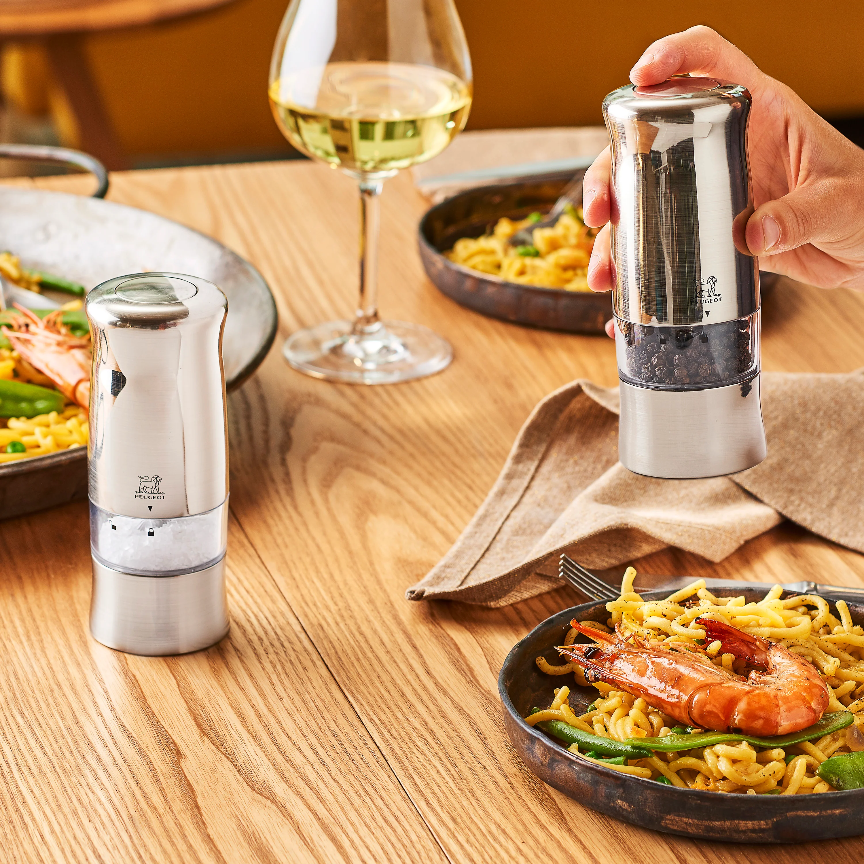 Peugeot Zeli 5.5" Electric Salt & Pepper Mill Set - Image 6