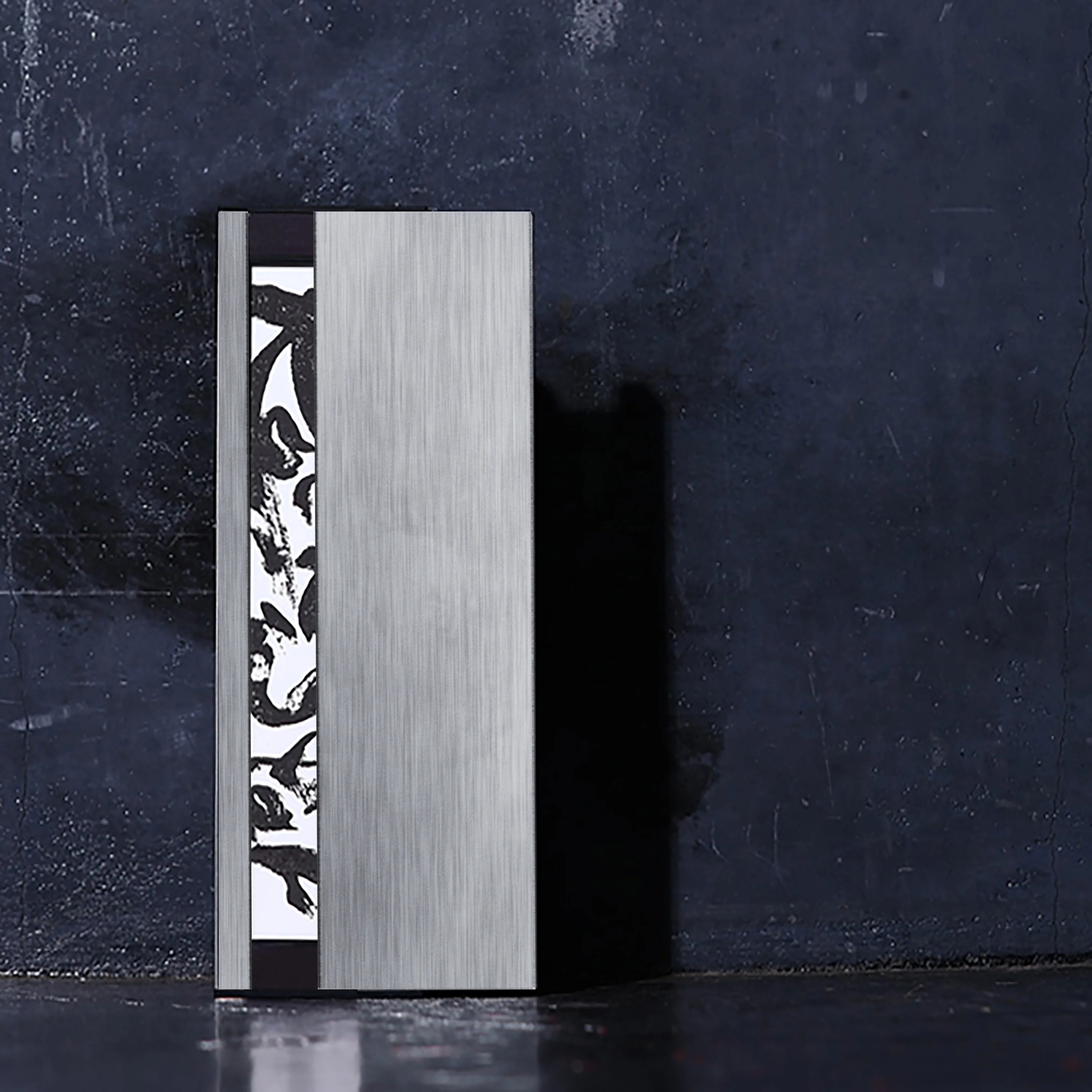 Shapton RockStar 1000 Whetstone with Stainless Steel Case - Image 7