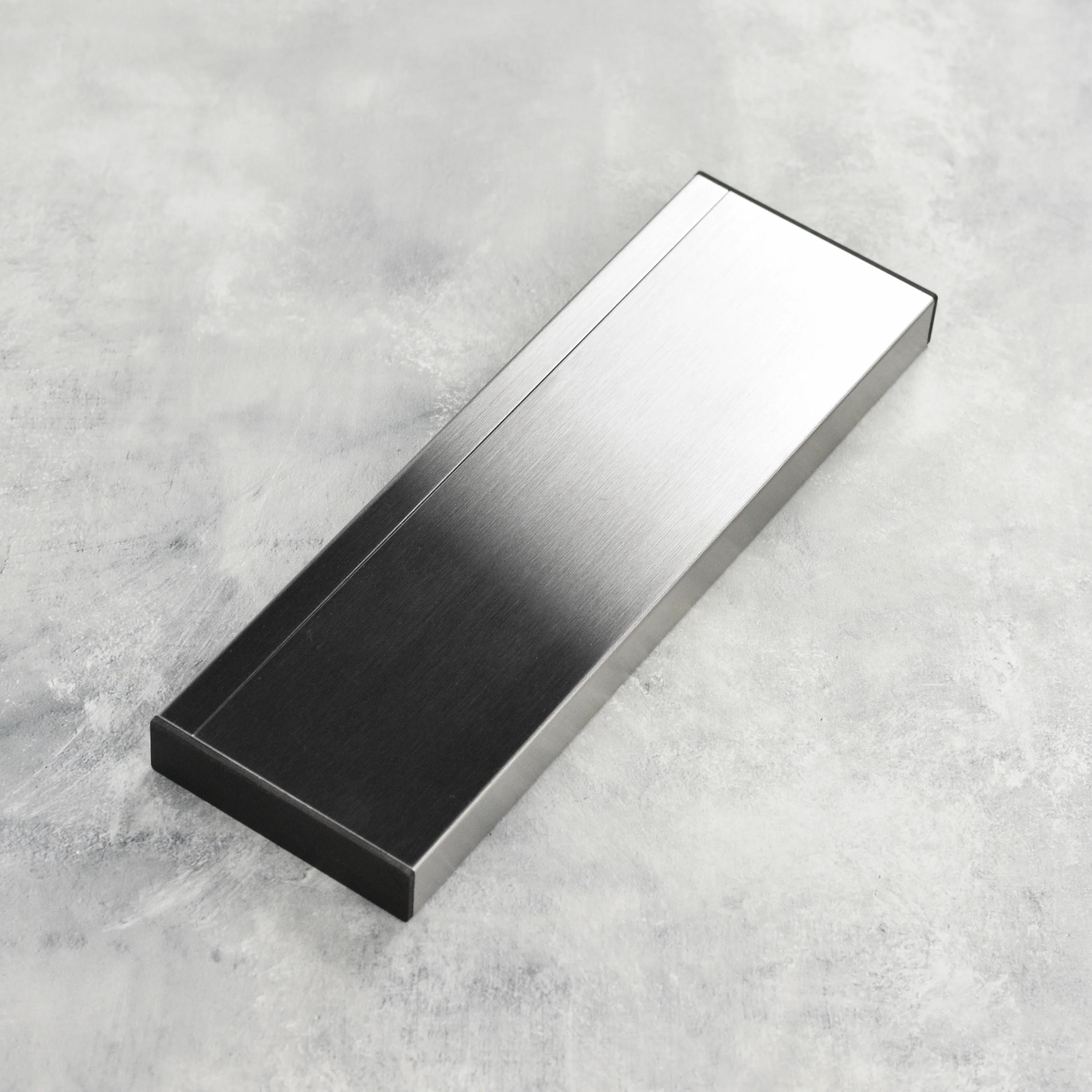Shapton RockStar 1000 Whetstone with Stainless Steel Case - Image 9