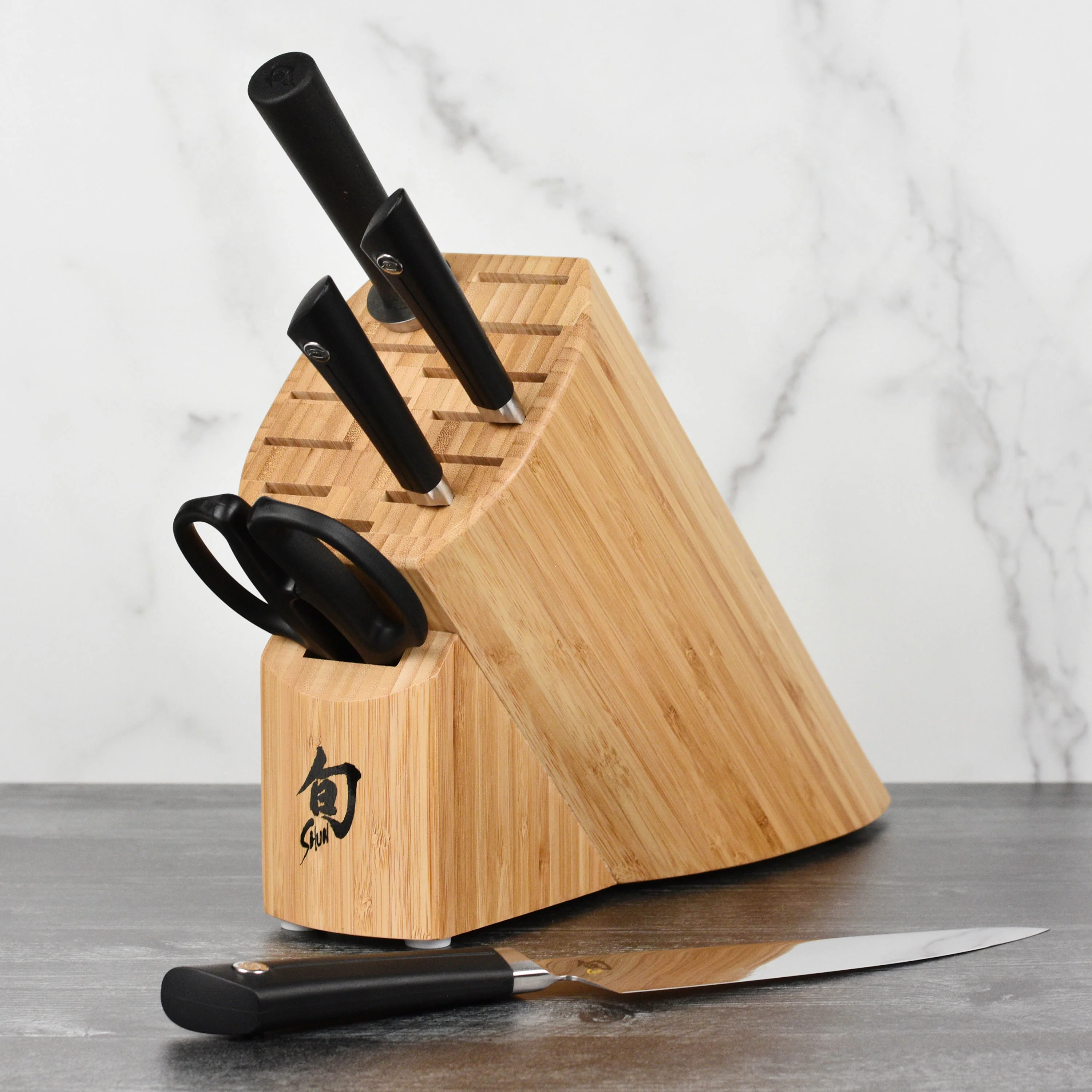 Shun 13 Slot Bamboo Knife Block - Image 5