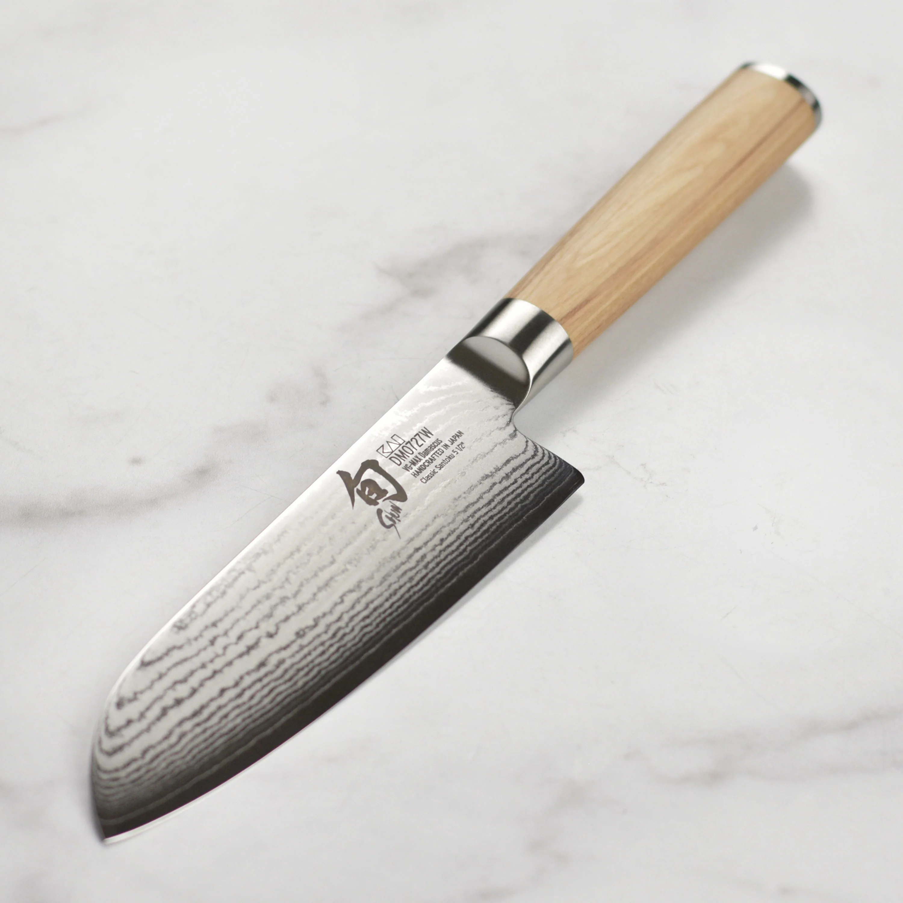 Shun Classic Blonde 5.5" Santoku Knife - Image 5