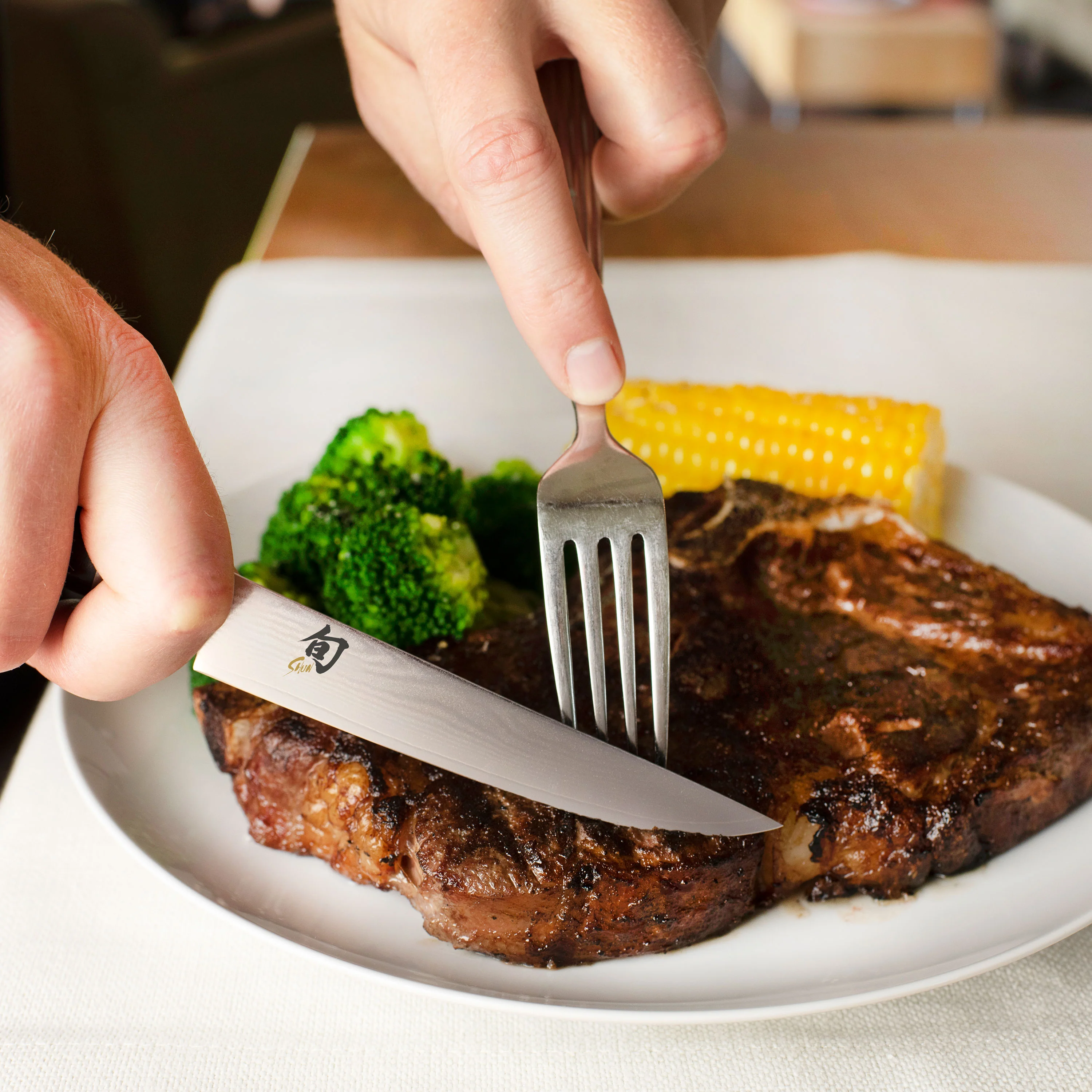 Shun Classic Blonde 4 Piece Steak Knife Set - Image 5