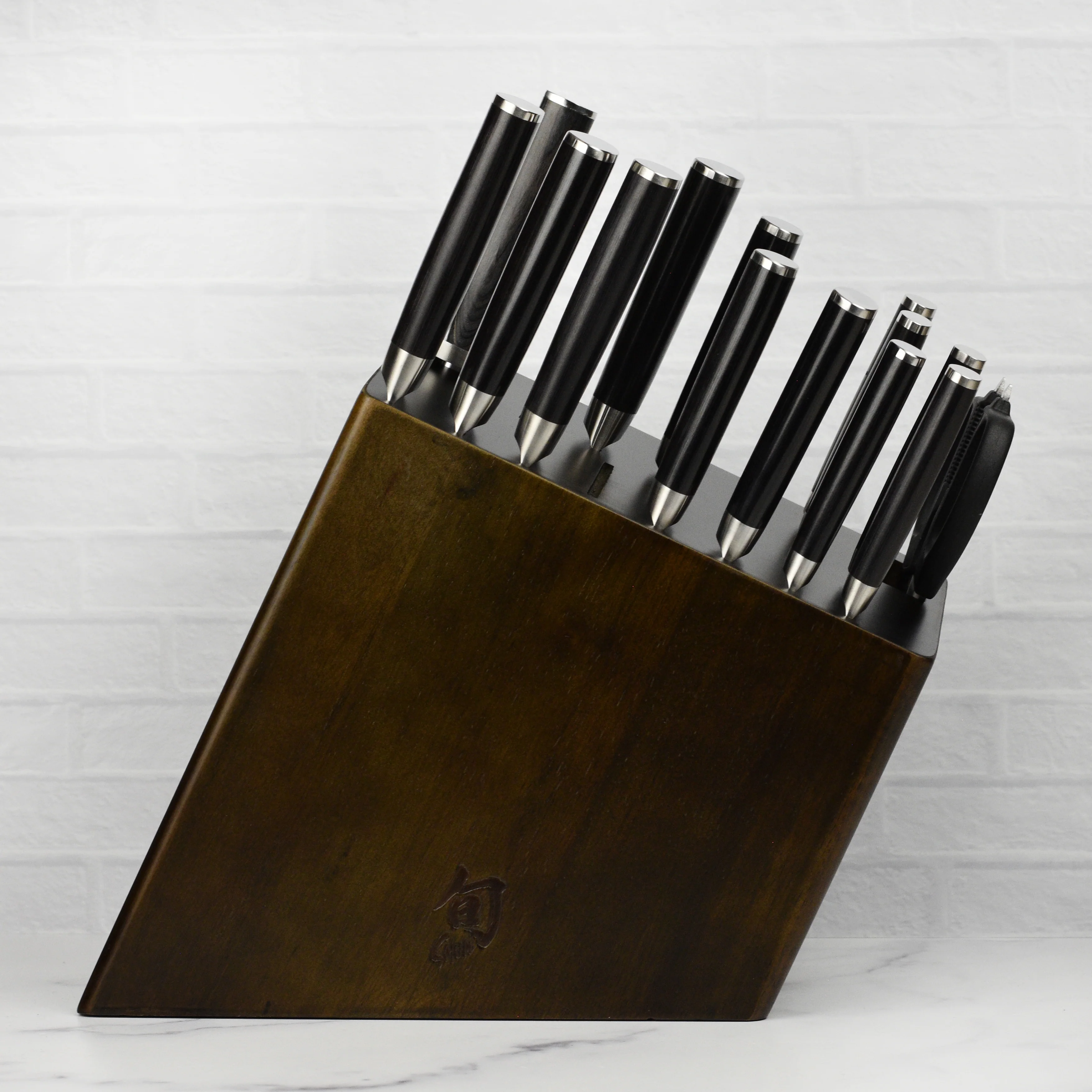 Shun Classic 15 Piece Knife Block Set - Image 7