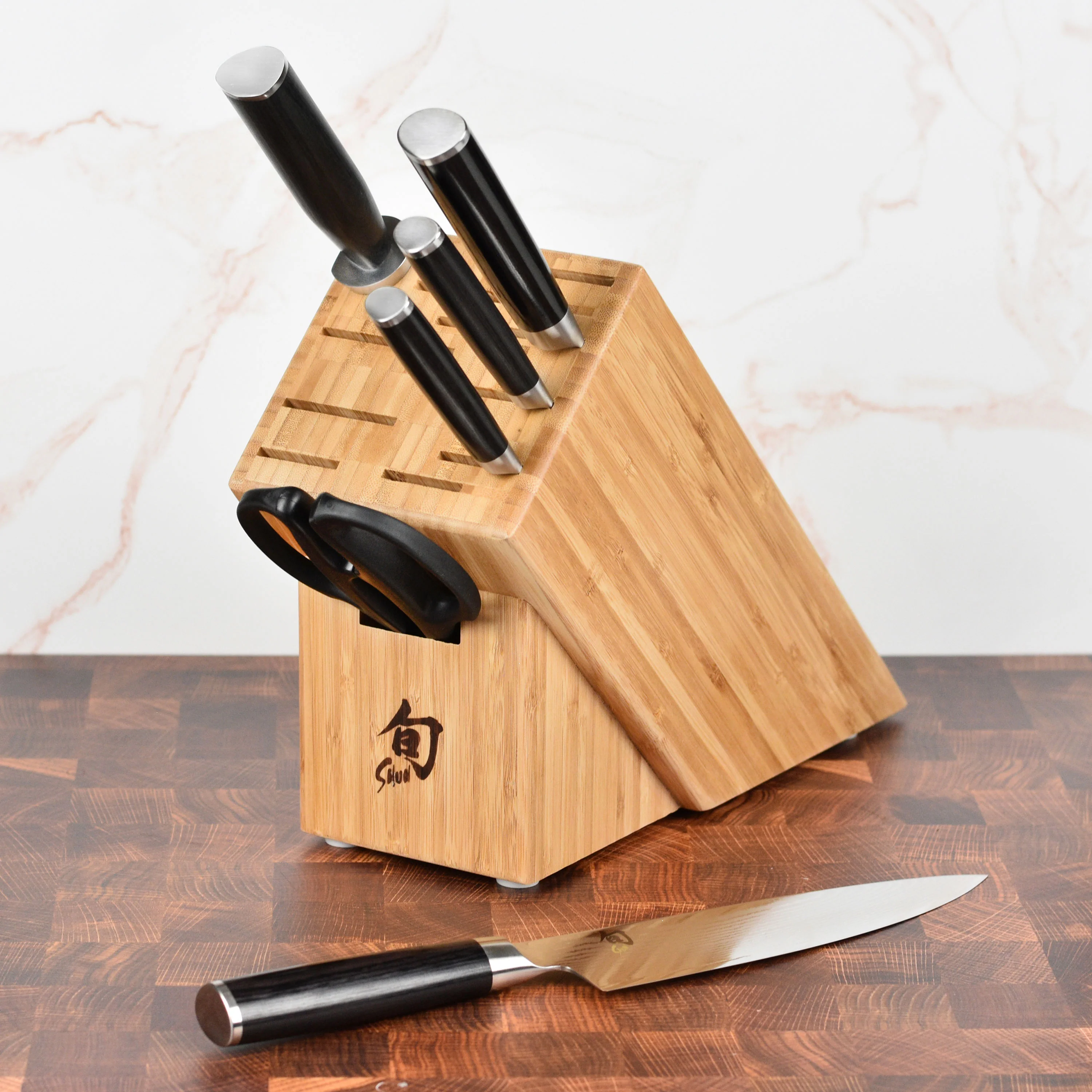Shun Classic 5" Hollow Edge Nakiri Knife - Image 6