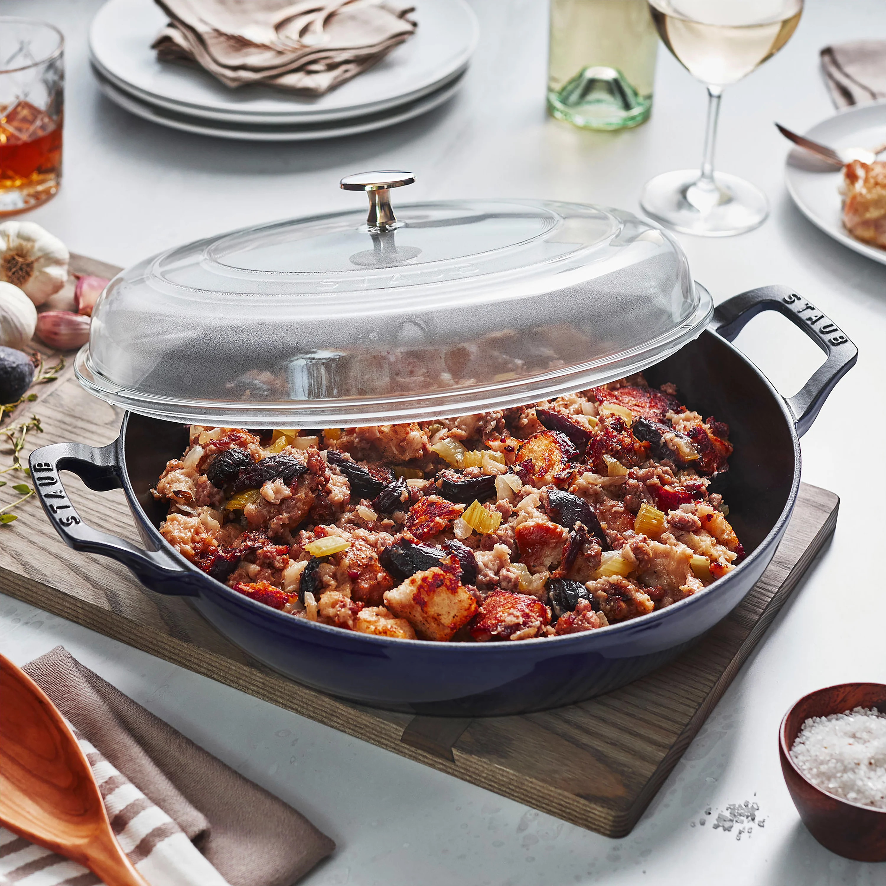 Staub 3.5-quart Sapphire Blue Braiser with Glass Lid - Image 2