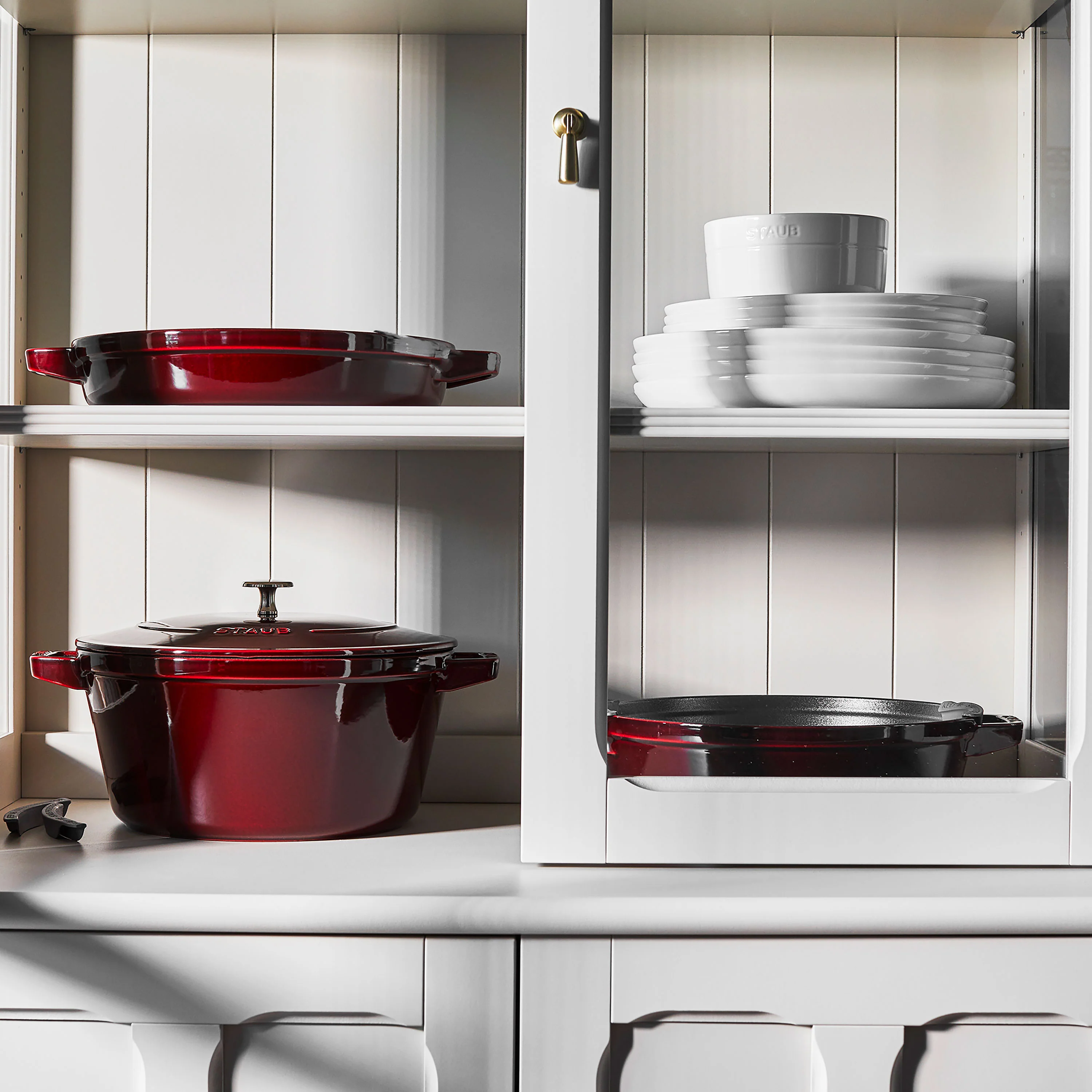 Staub 4 Piece Grenadine Stackable Cast Iron Cookware Set - Image 4