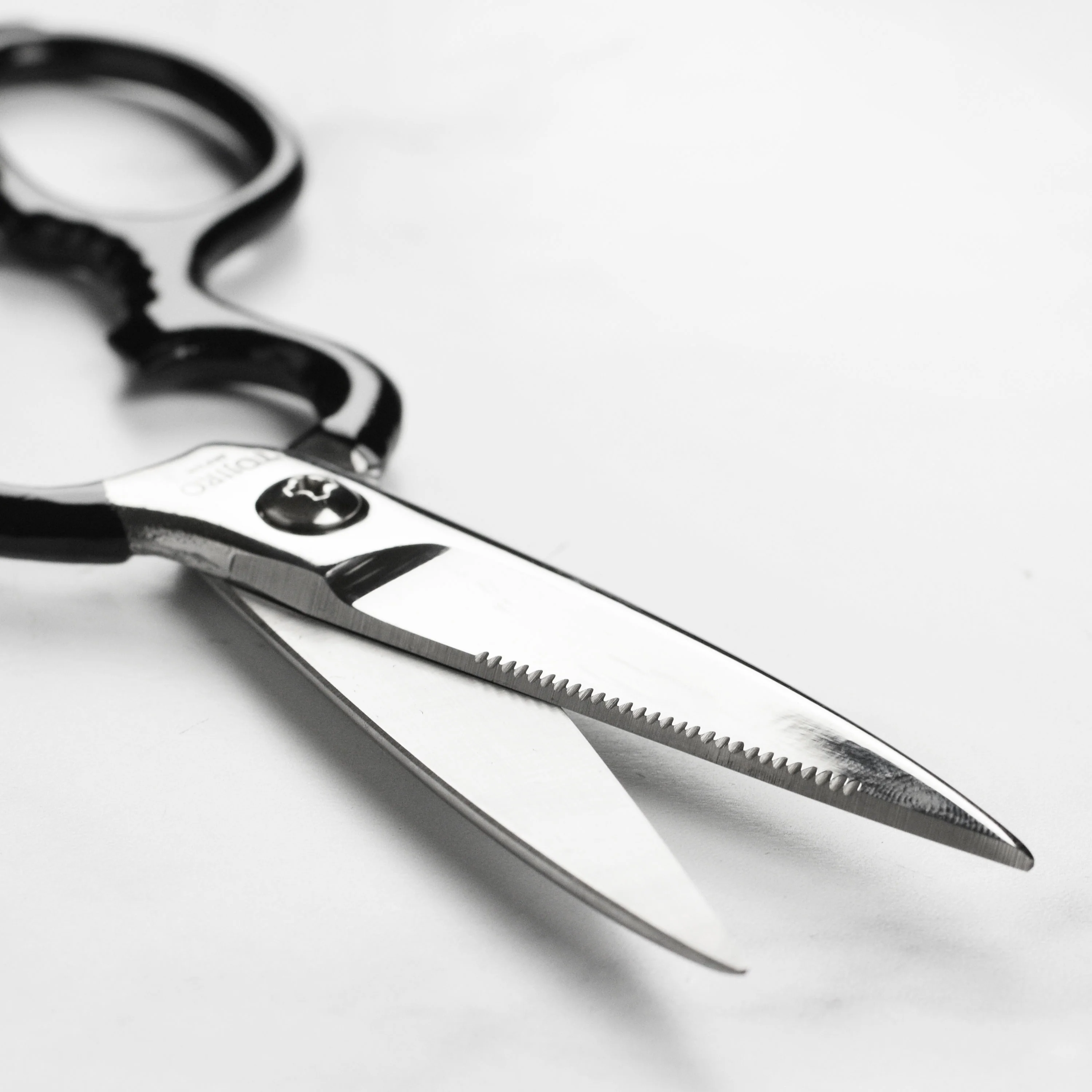 Tojiro Forged Kitchen Shears - Image 3