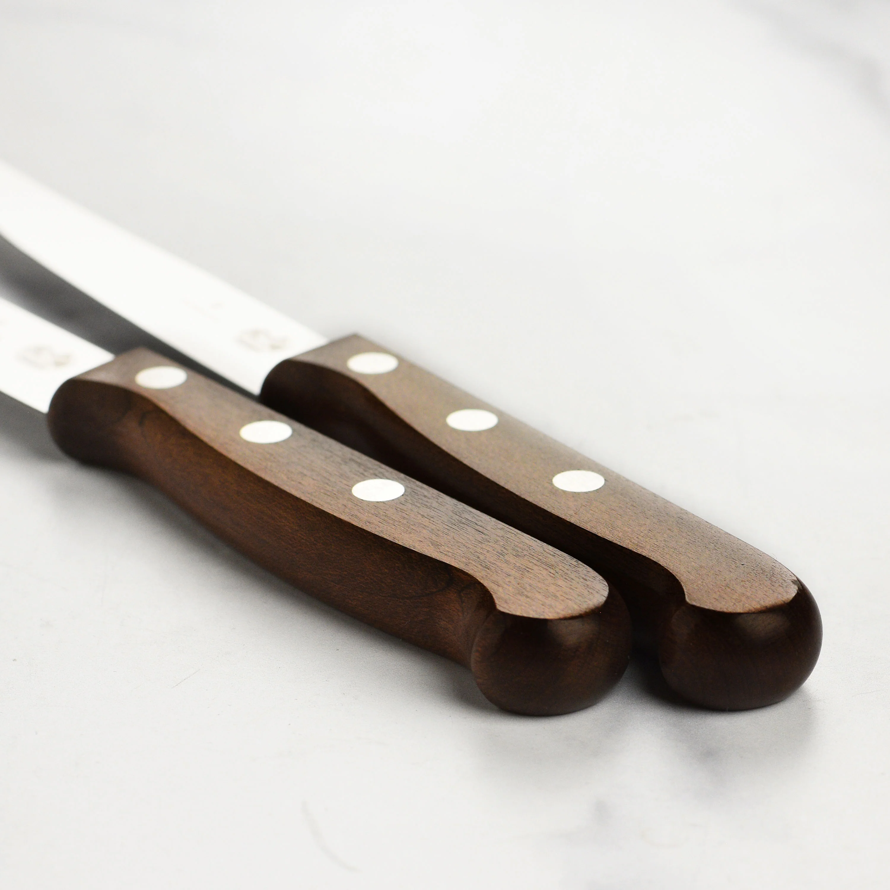 Victorinox Wood 2 Piece Fine Edge Steak Knife Set - Image 2