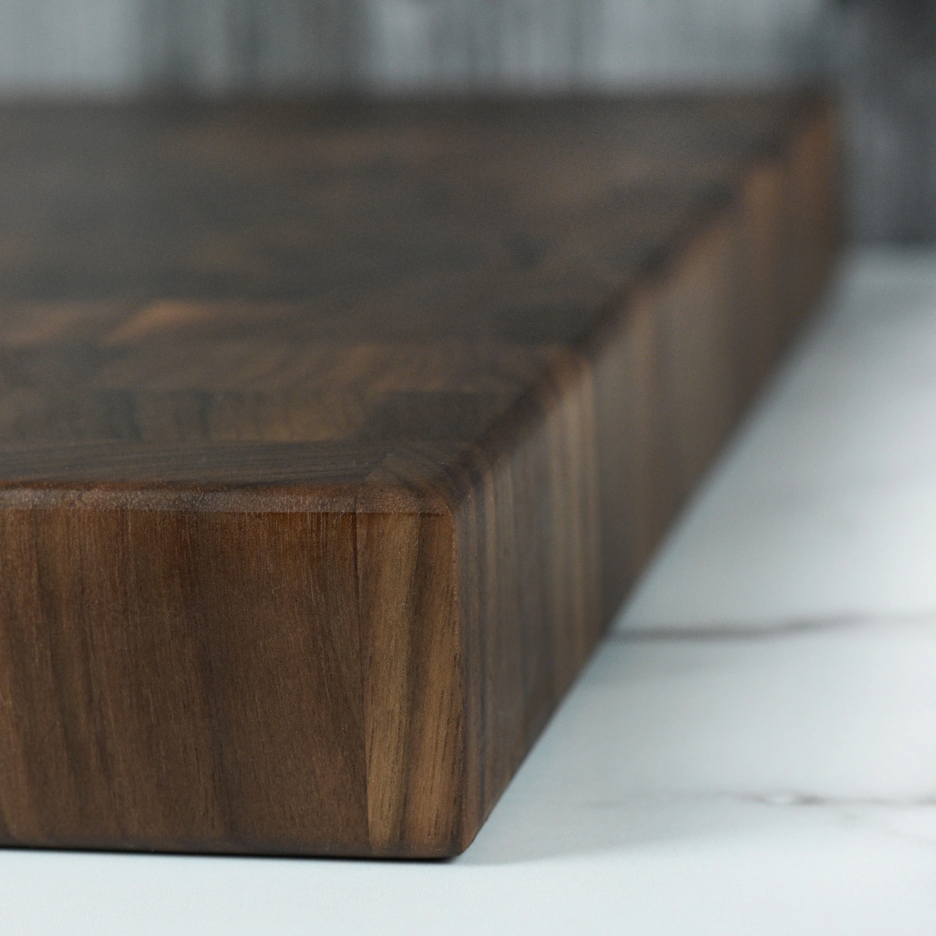 24" x 18" x 2" Walnut End Grain Cutting Board - Image 3