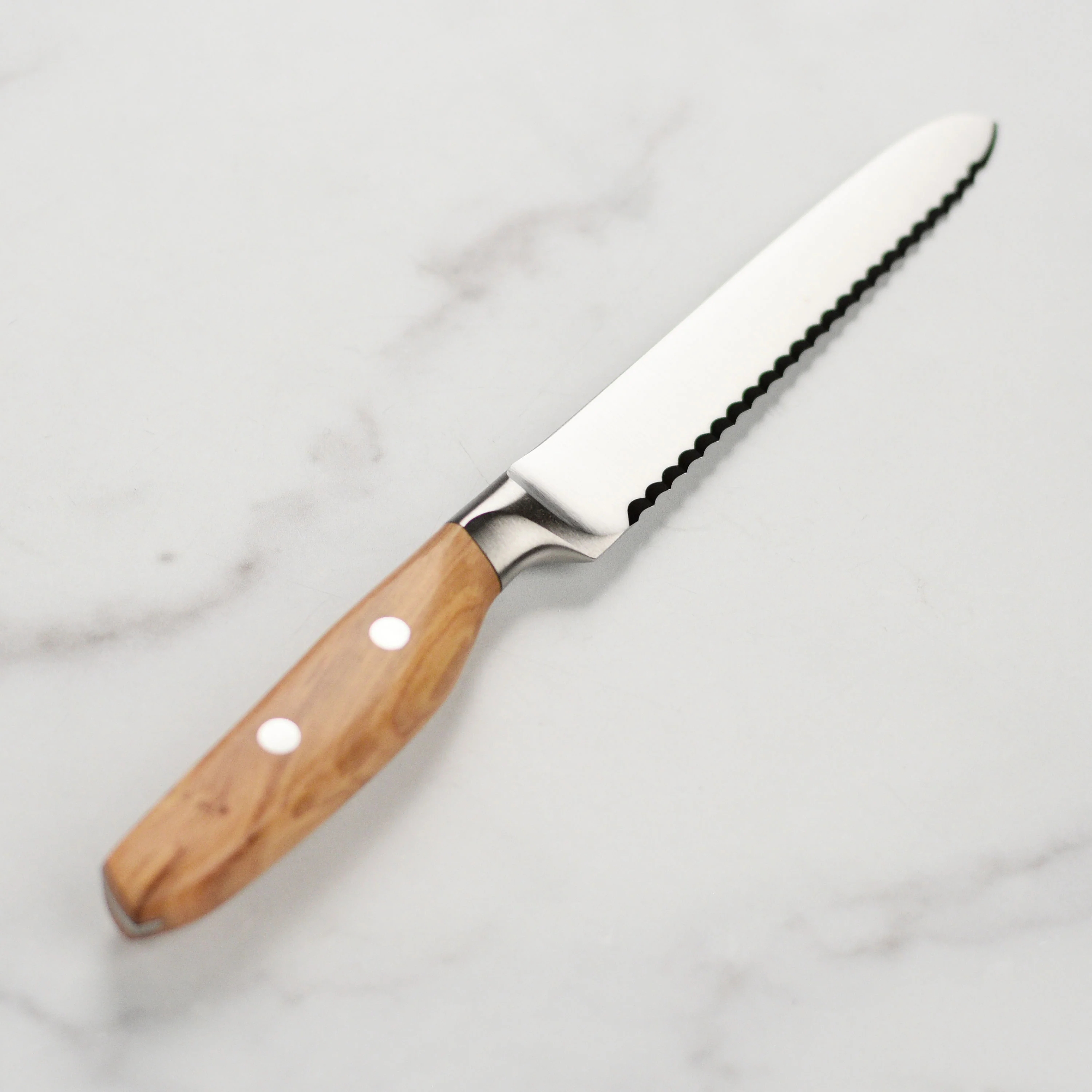 Wusthof Amici 5" Serrated Utility Knife - Image 9