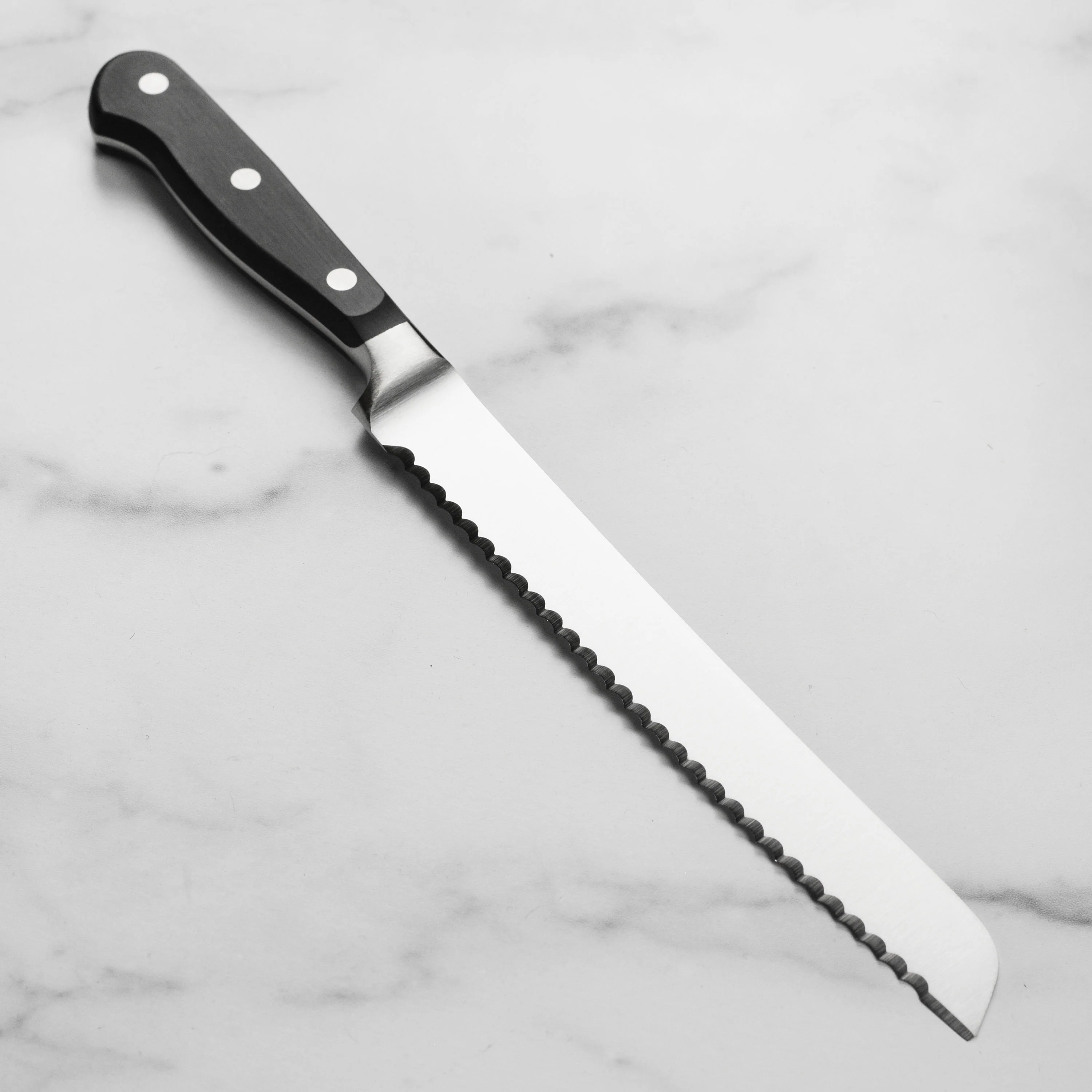 Wusthof Classic 8" Bread Knife - Image 5