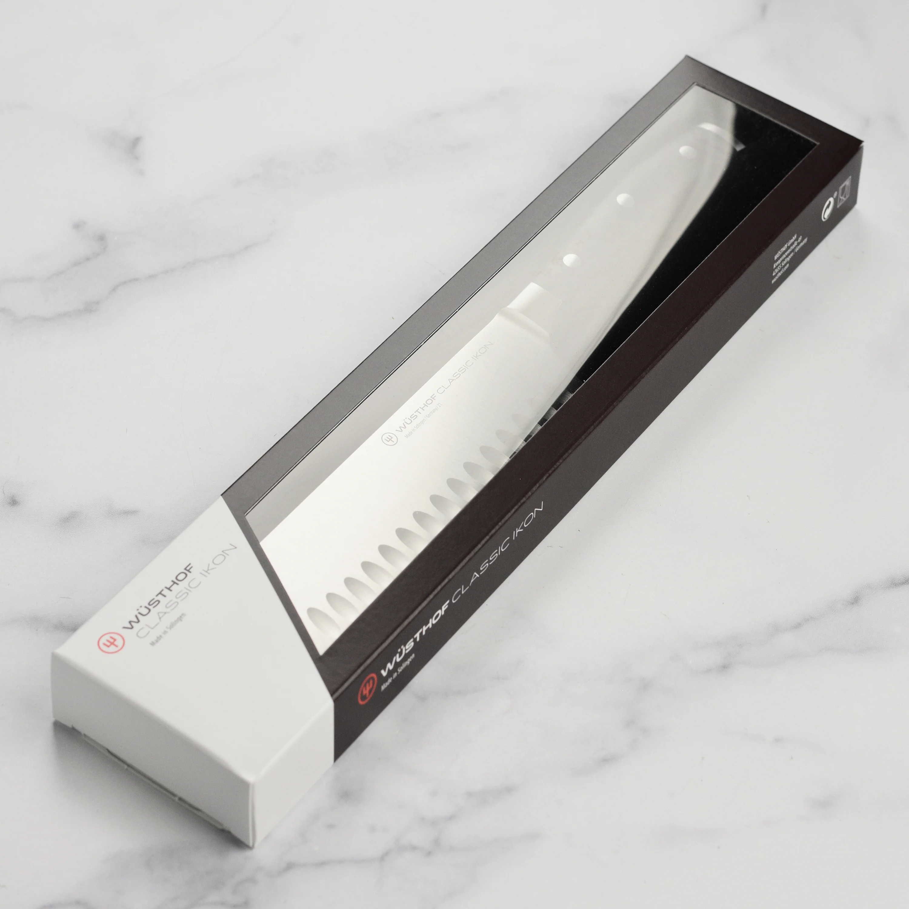 Wusthof Classic Ikon 7" Hollow Edge Nakiri Knife - Image 6
