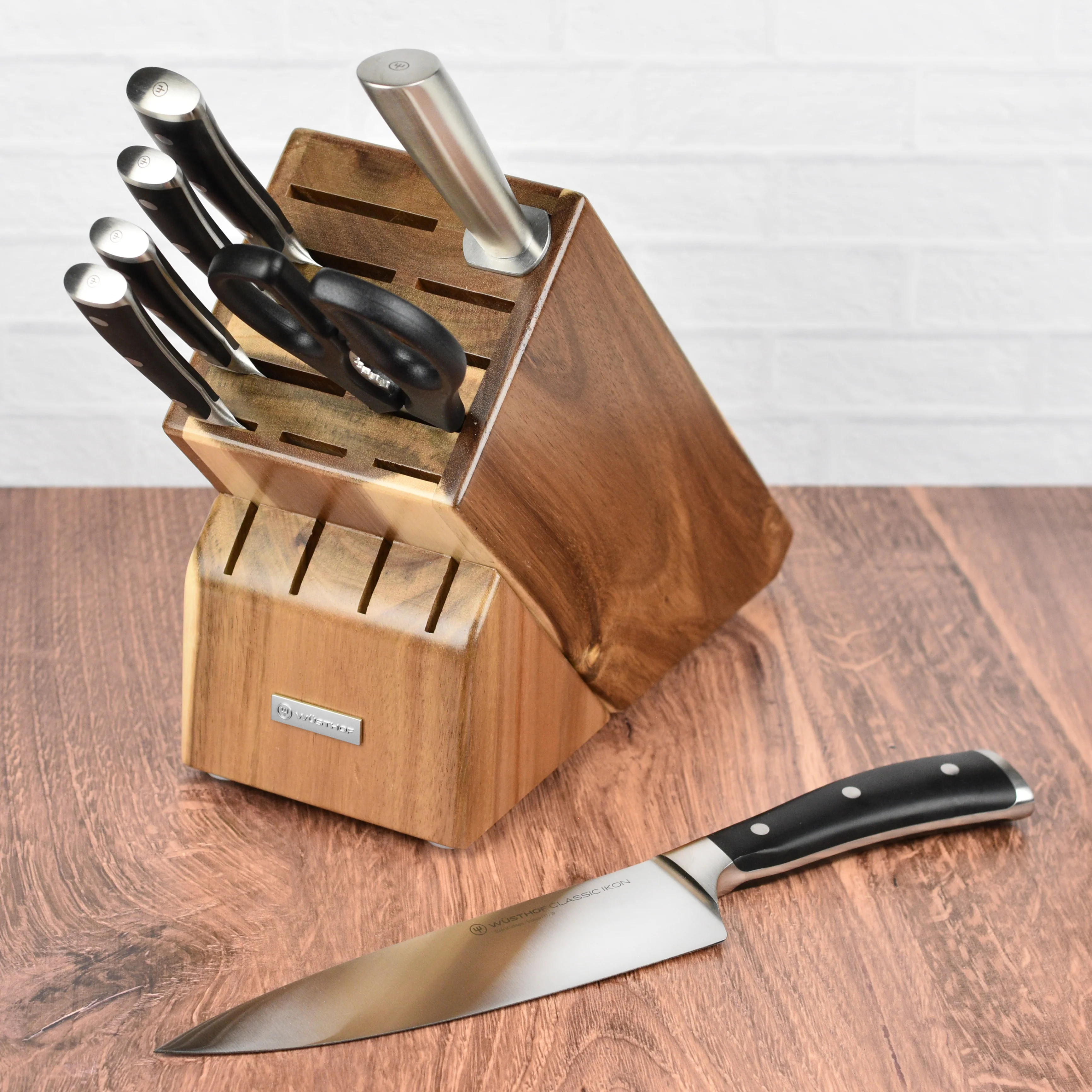 Wusthof Classic Ikon 8 Piece Acacia Knife Block Set - Image 3