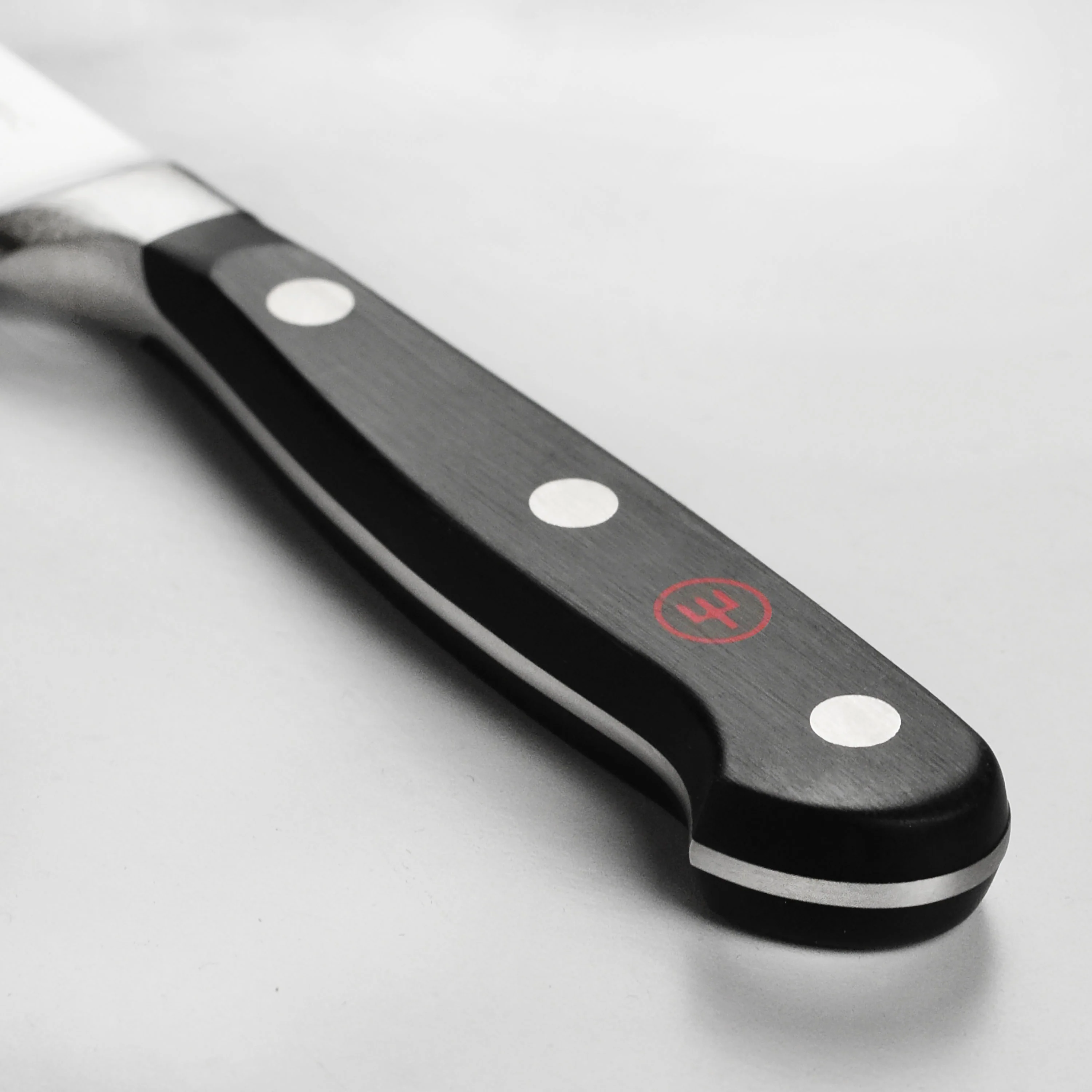 Wusthof Classic 5" Serrated Utility Knife - Image 2