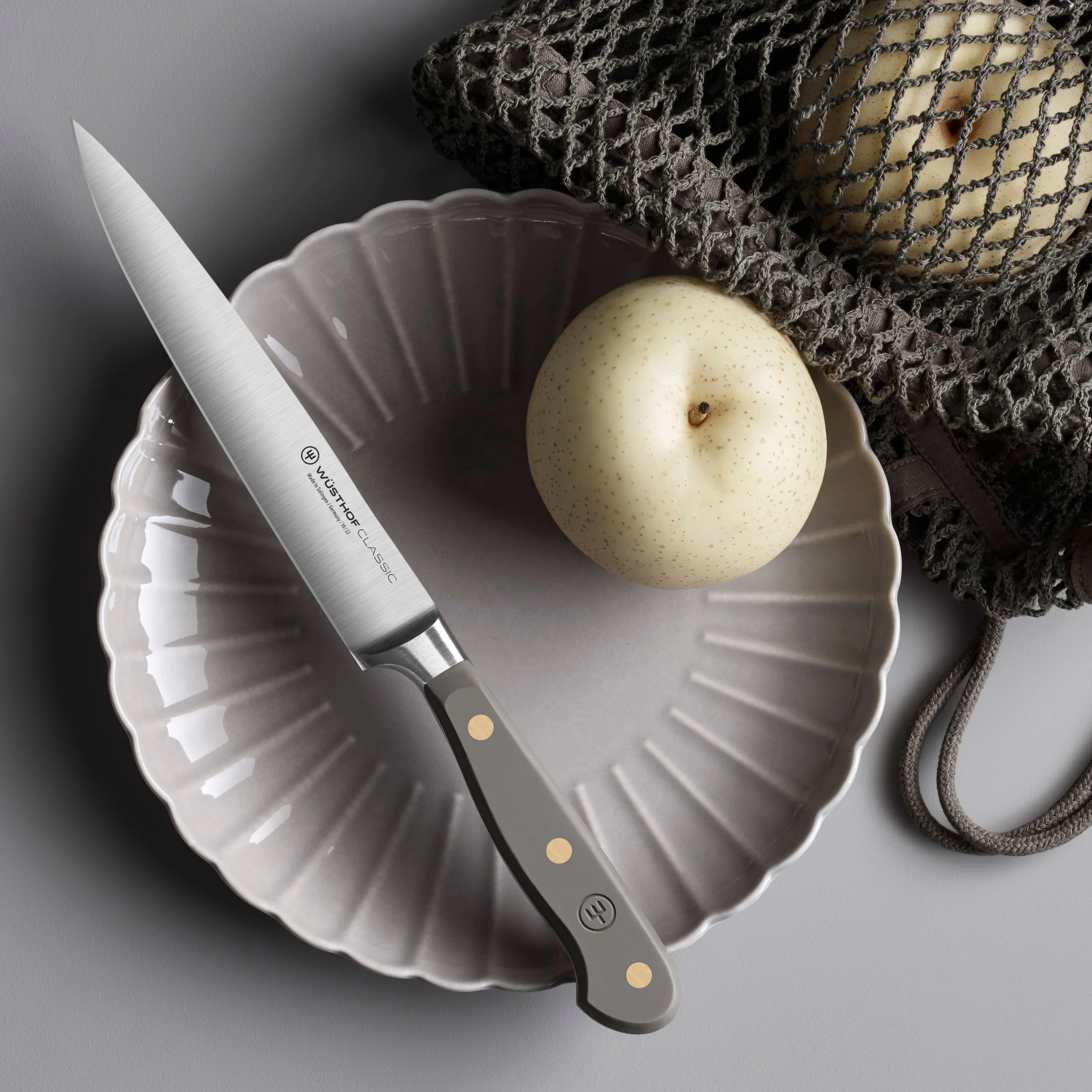 Wusthof Classic Velvet Oyster 6" Utility Knife - Image 5