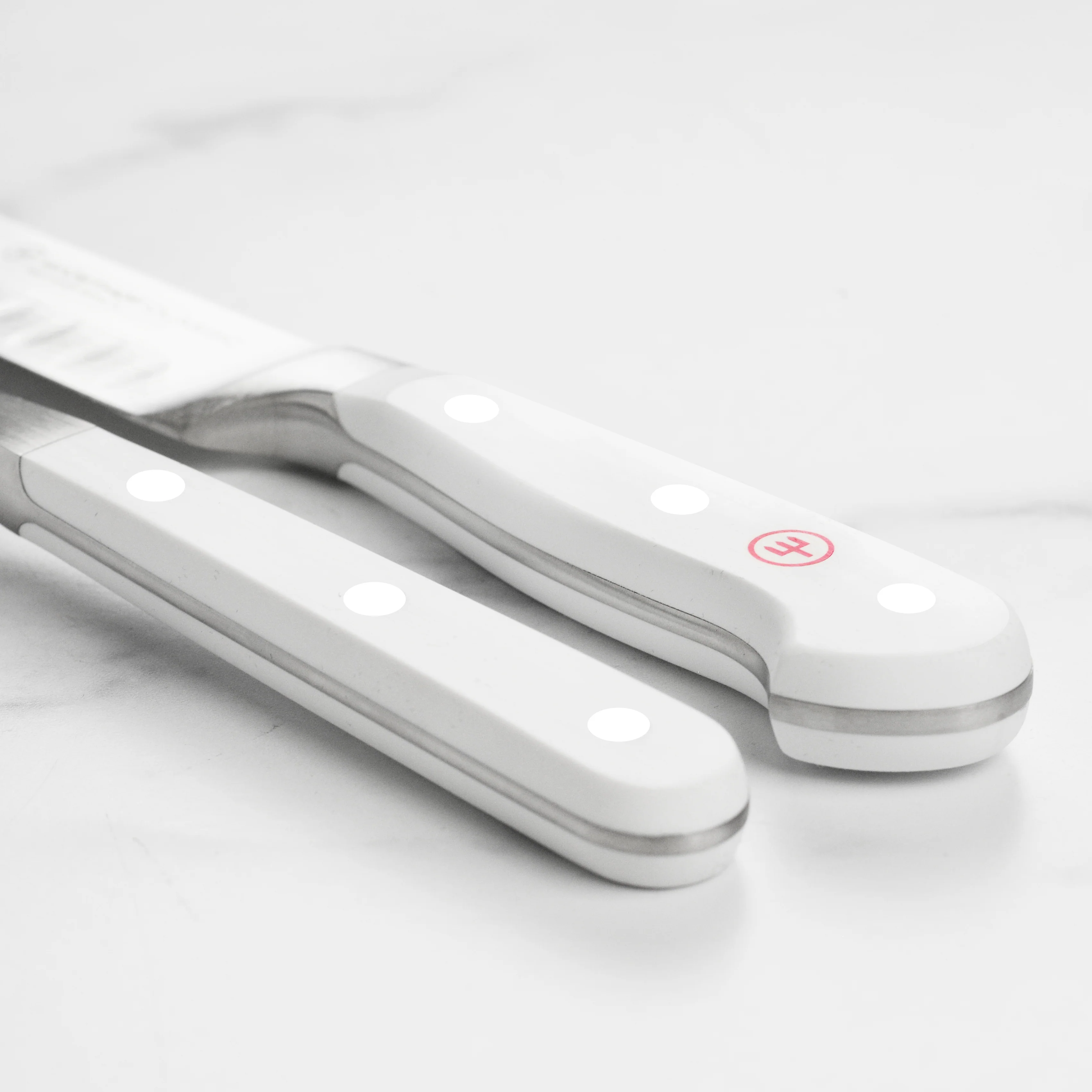 Wusthof Classic White 2 Piece Hollow Edge Carving Set - Image 2