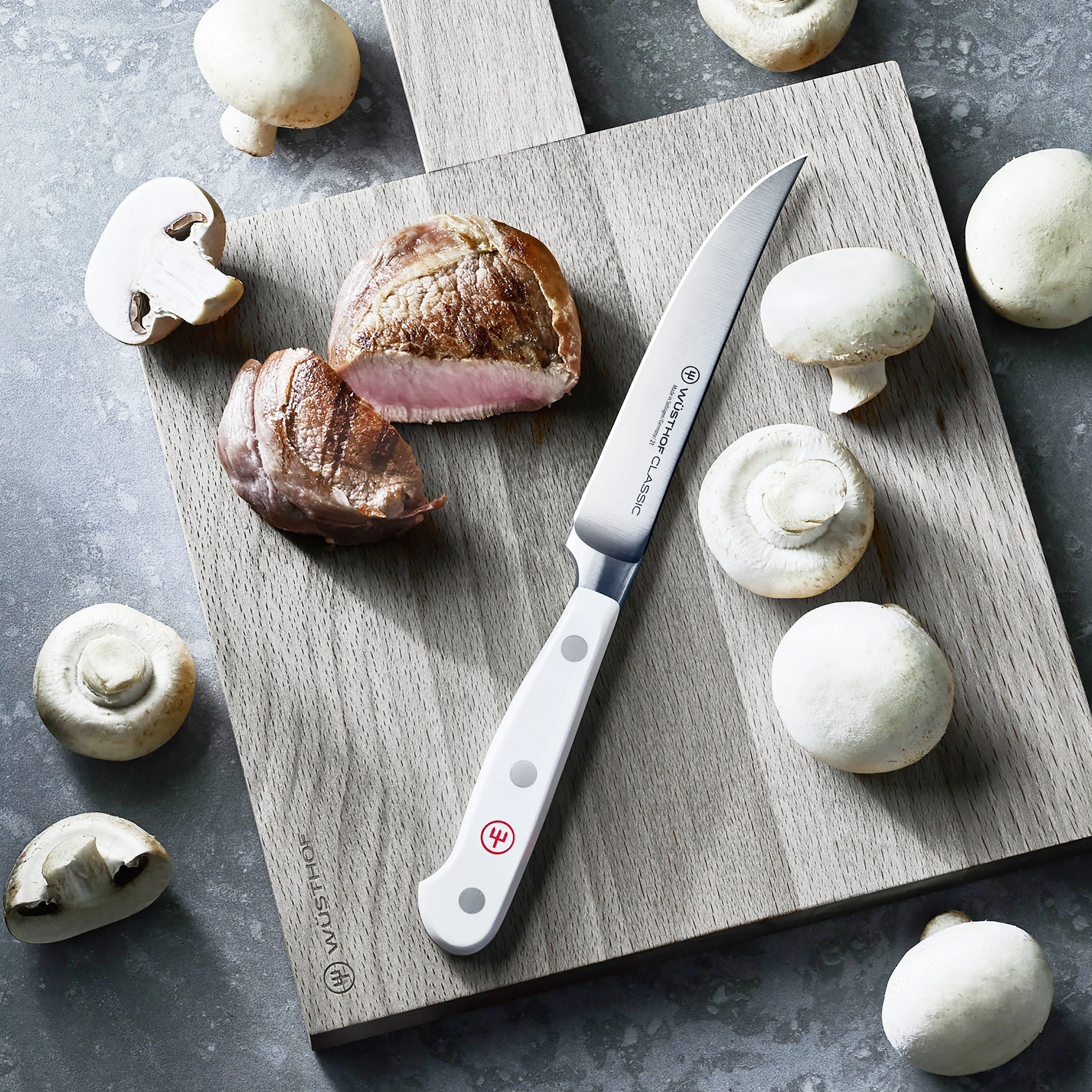 Wusthof Classic White 4.5" Steak Knife - Image 5