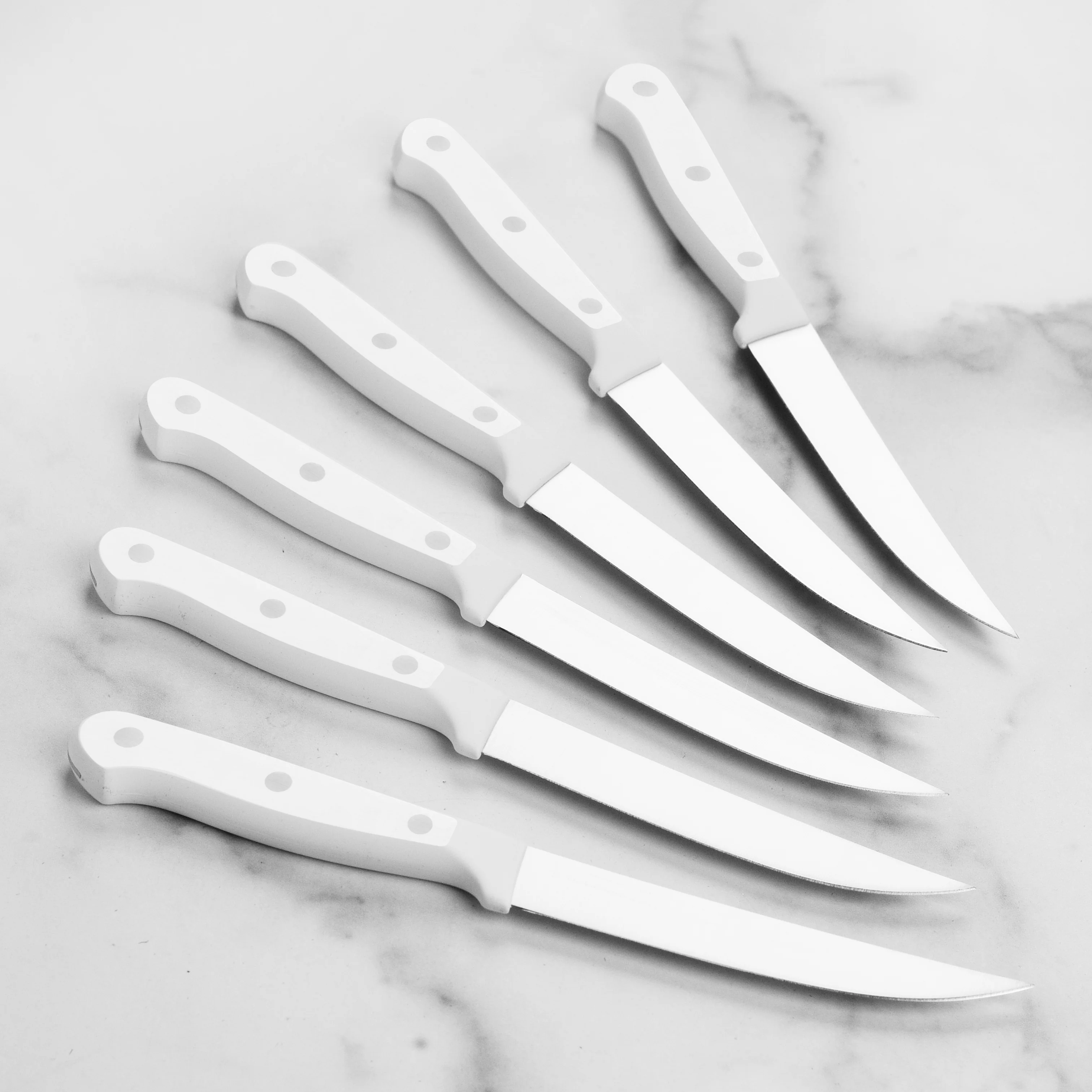 Wusthof Gourmet 6 Piece Steak Knife Set with White Handles - Image 7