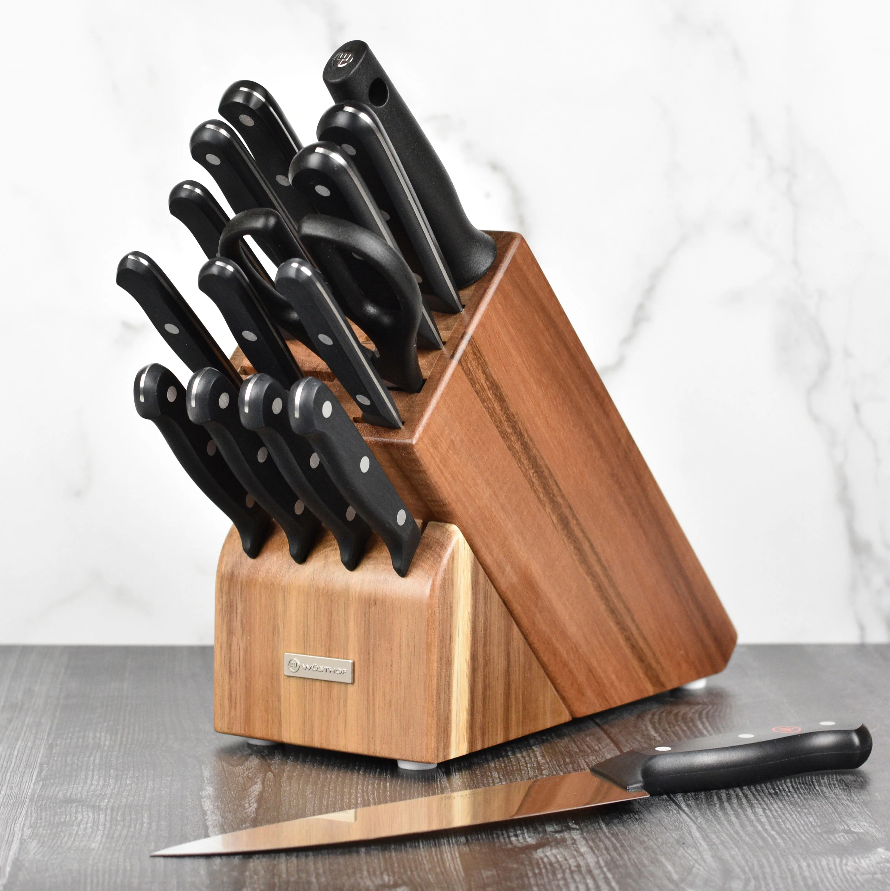 Wusthof Gourmet 14" Hollow Edge Brisket Slicer - Image 7