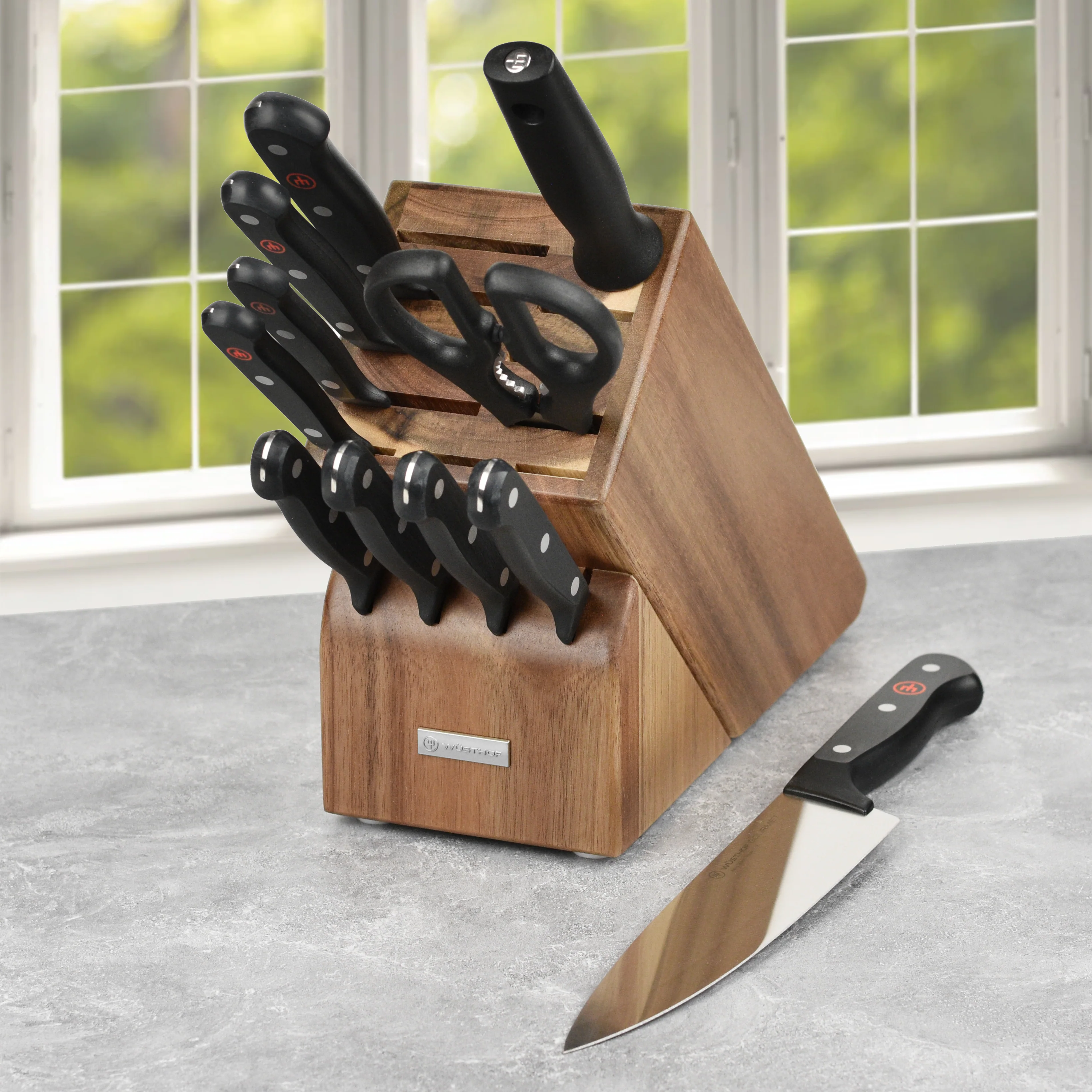 Wusthof Gourmet 5" Hollow Edge Santoku Knife - Image 7