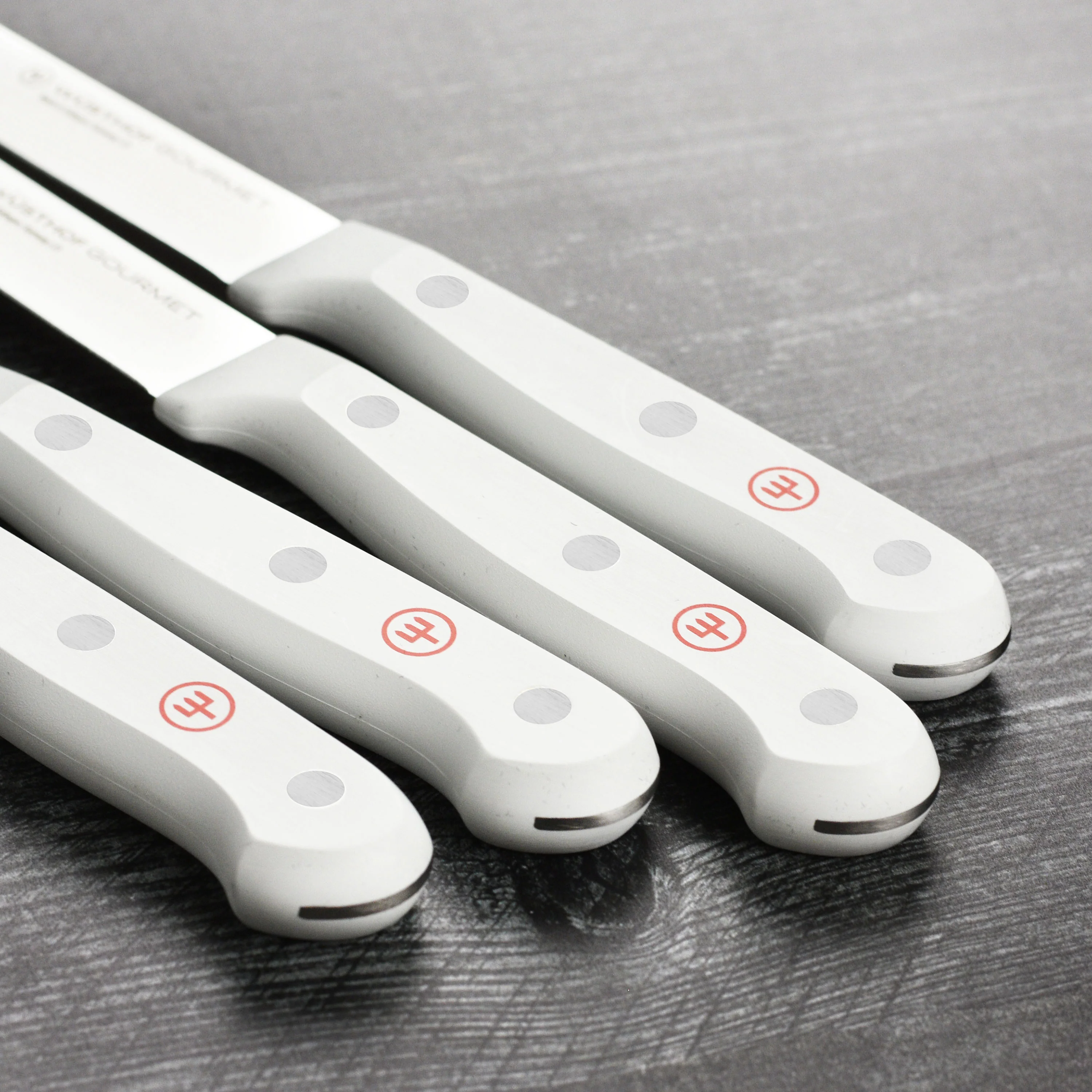 Wusthof Gourmet 4 Piece Steak Knife Set with White Handles - Image 4