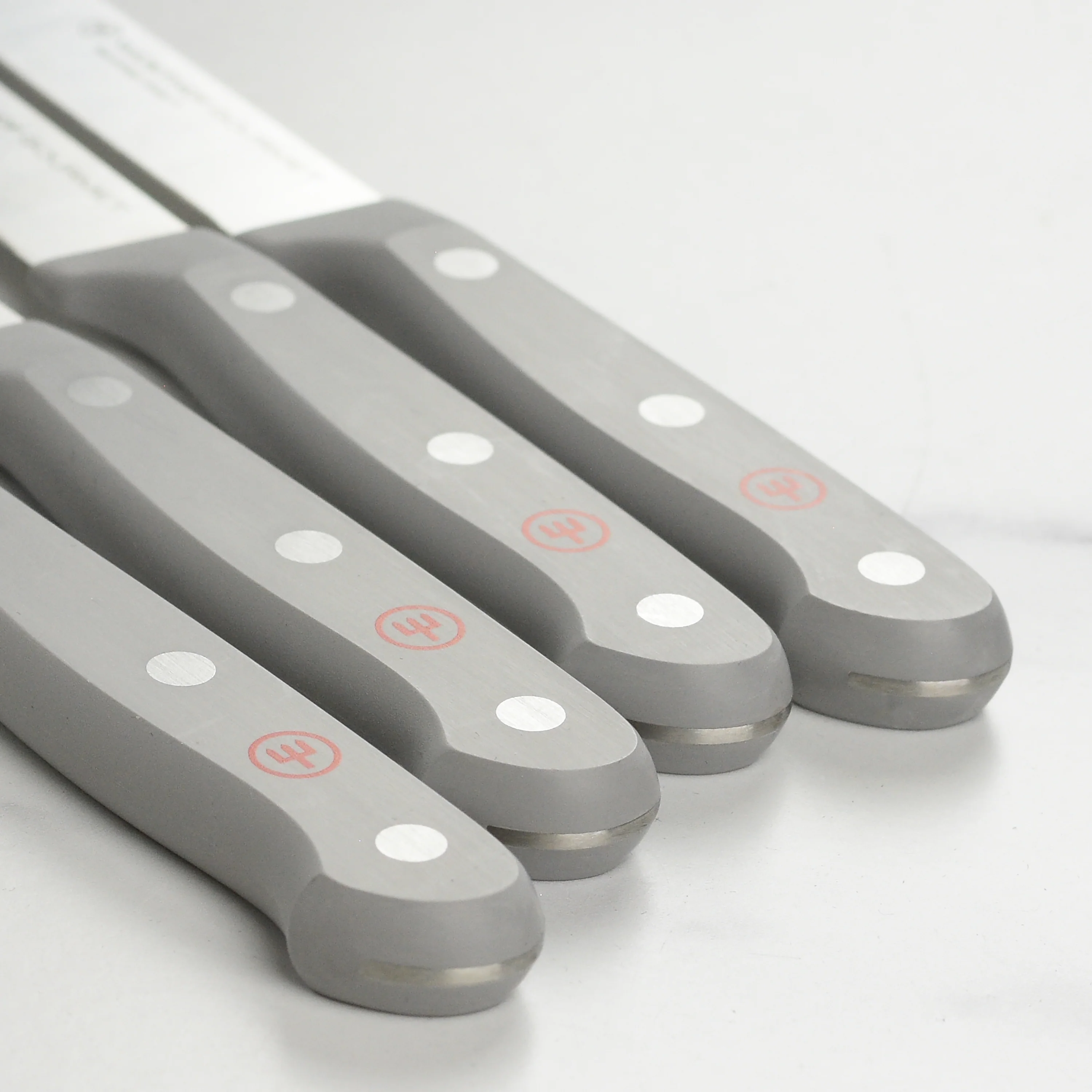 Wusthof Gourmet 4 Piece Steak Knife Set with Grey Handles - Image 2