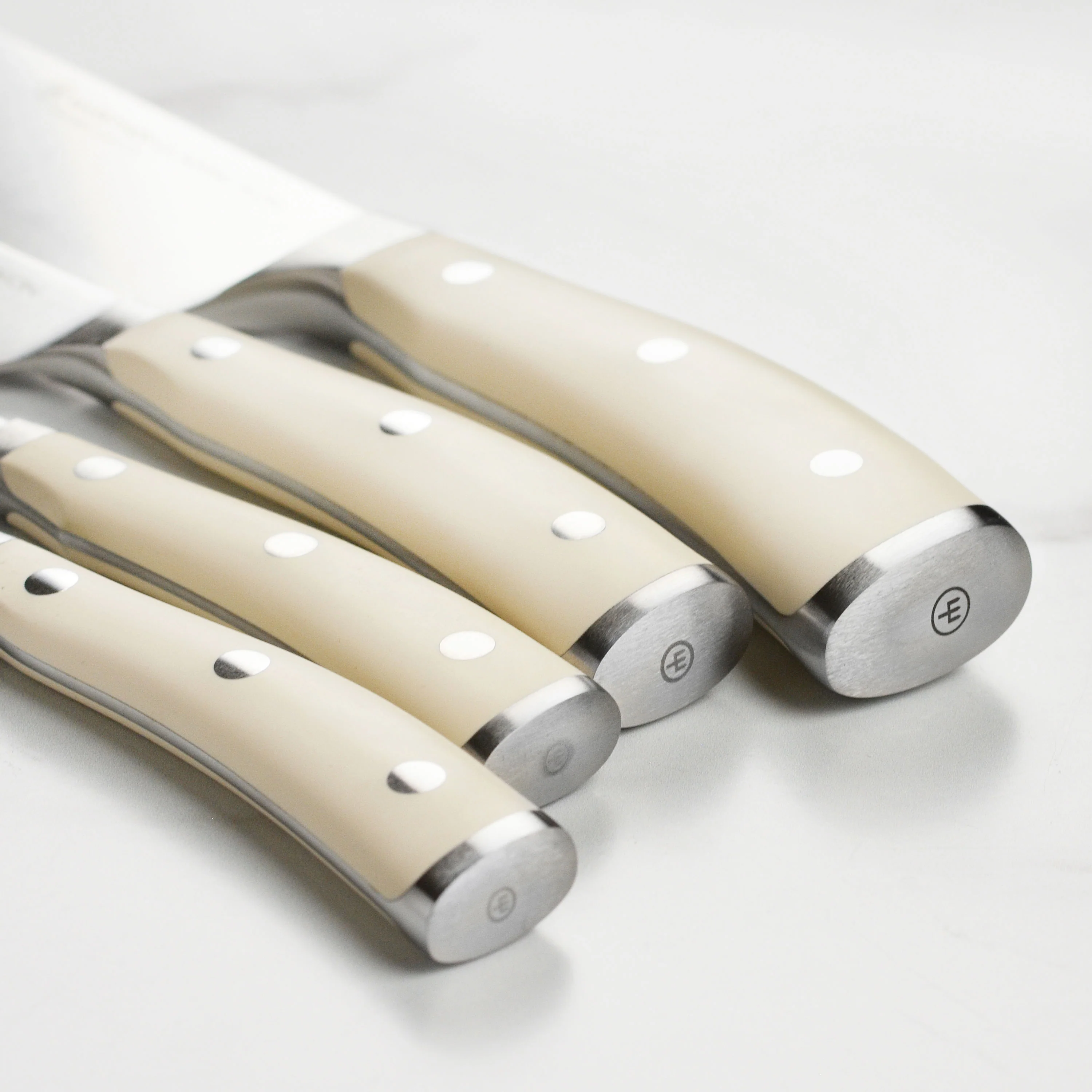 Wusthof Classic Ikon Creme 10 Piece Acacia Knife Block Set - Image 4