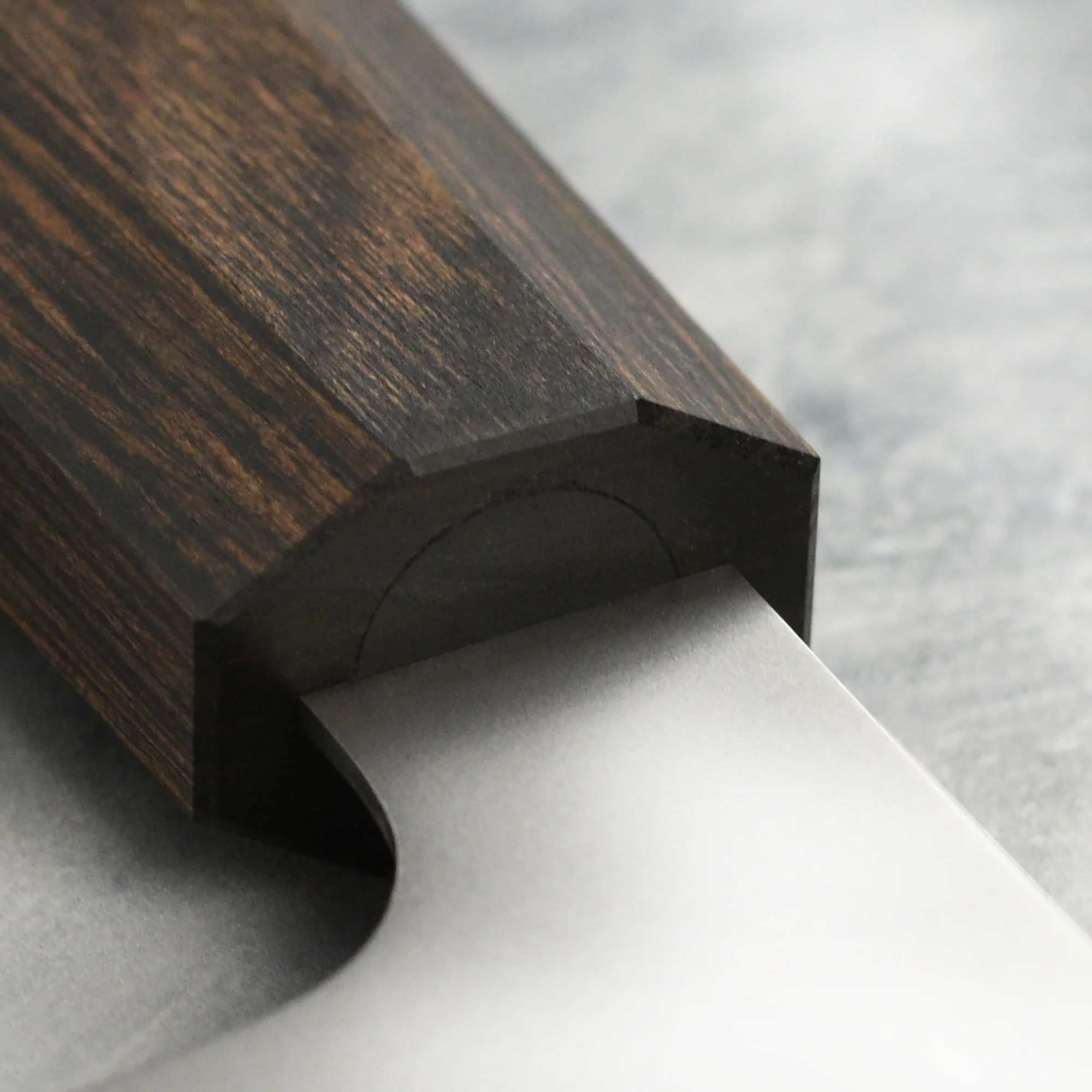 Yaxell Hana 8" Chef's Knife - Image 6