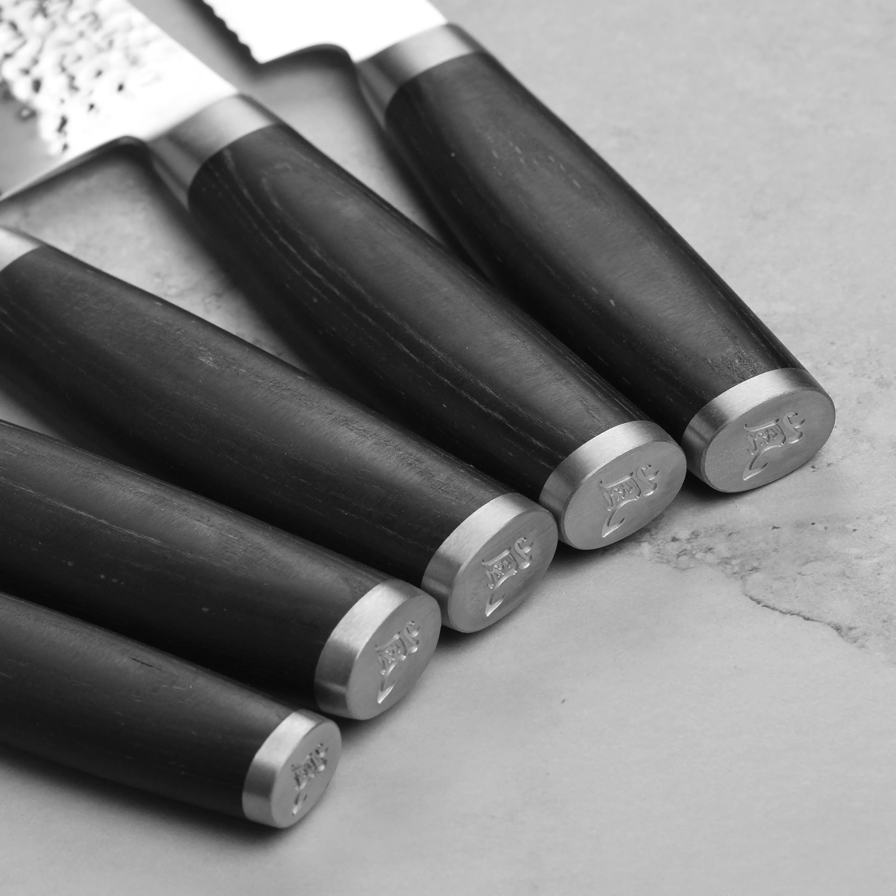Yaxell Taishi 5 Piece Knife Set with Sheaths - Image 5