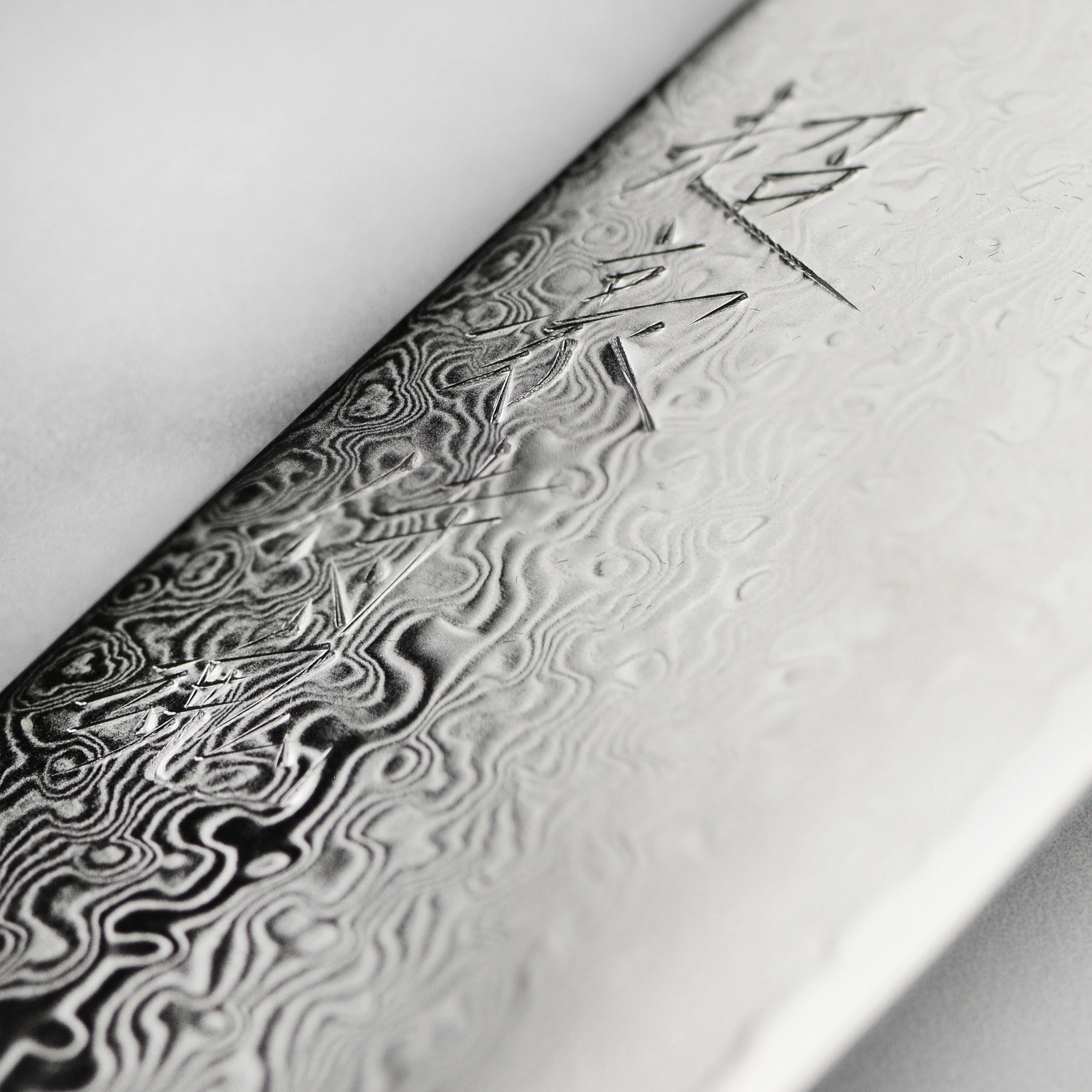 Yaxell Ypsilon SG2 8" Chef's Knife - Image 9