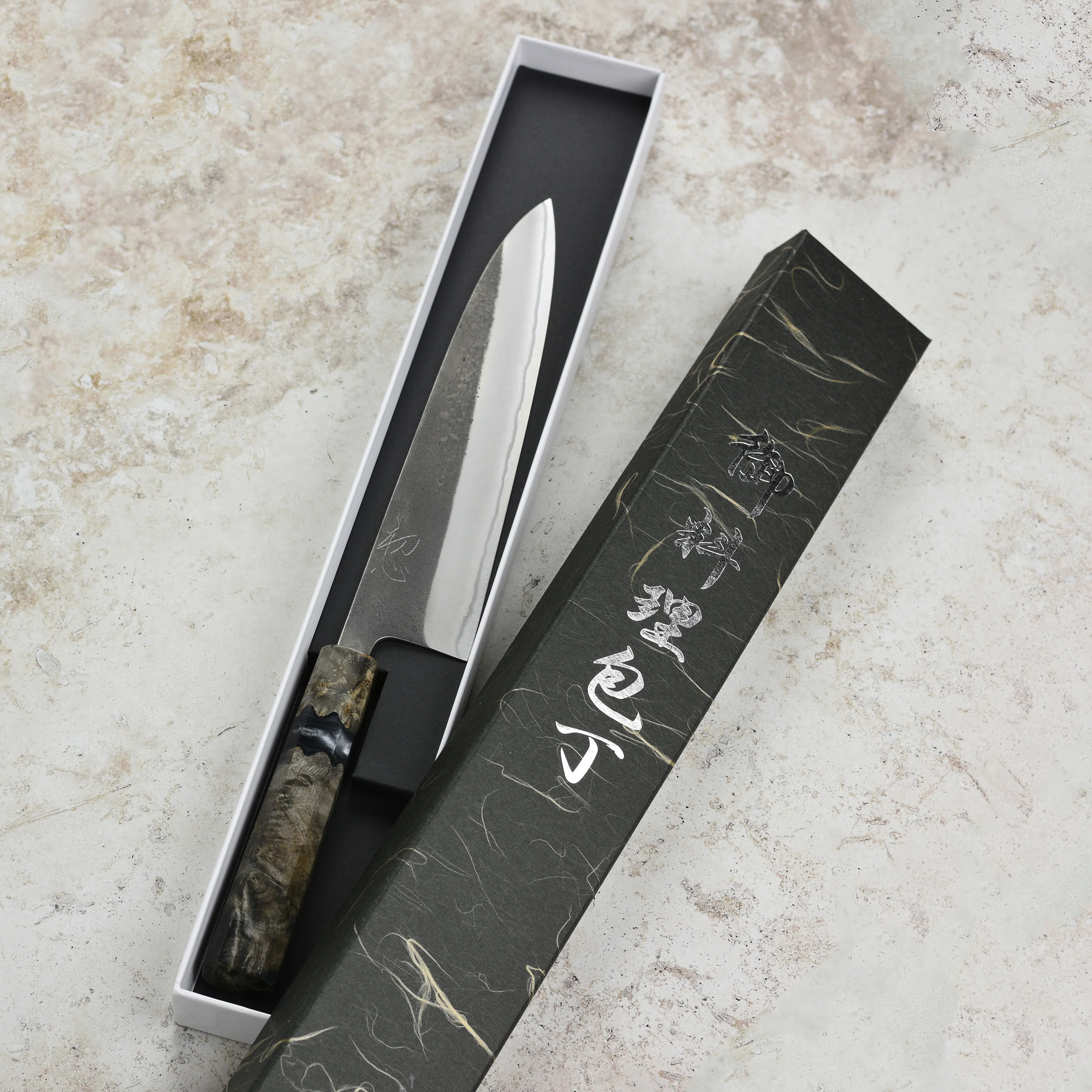 Yoshikane Shirogami #2 Kurouchi Stainless Clad 8.25" Gyuto, Stabilized Birch - Image 3