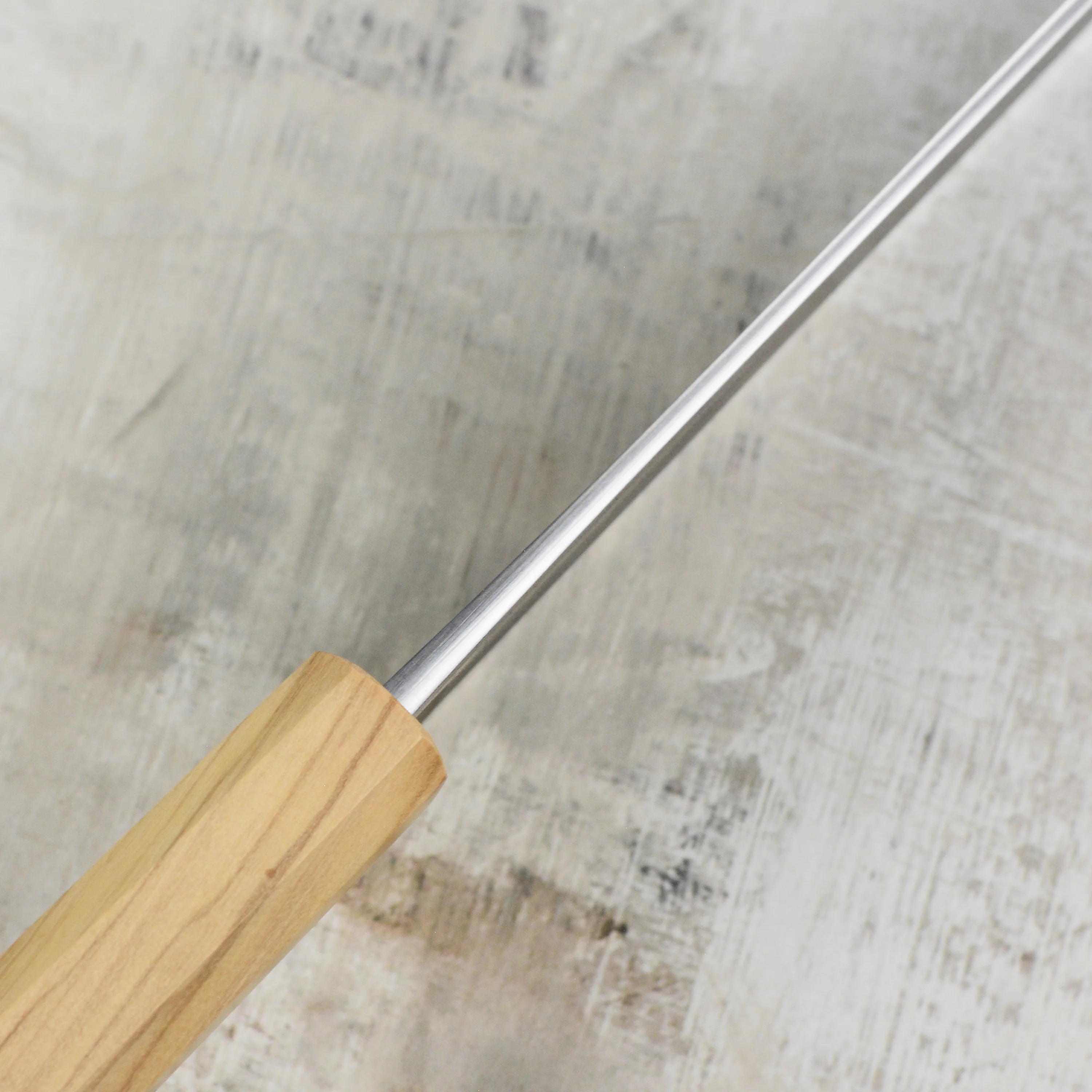 Yoshikane Shirogami #2 Kurouchi Stainless Clad 8.25" Gyuto, Olivewood - Image 4