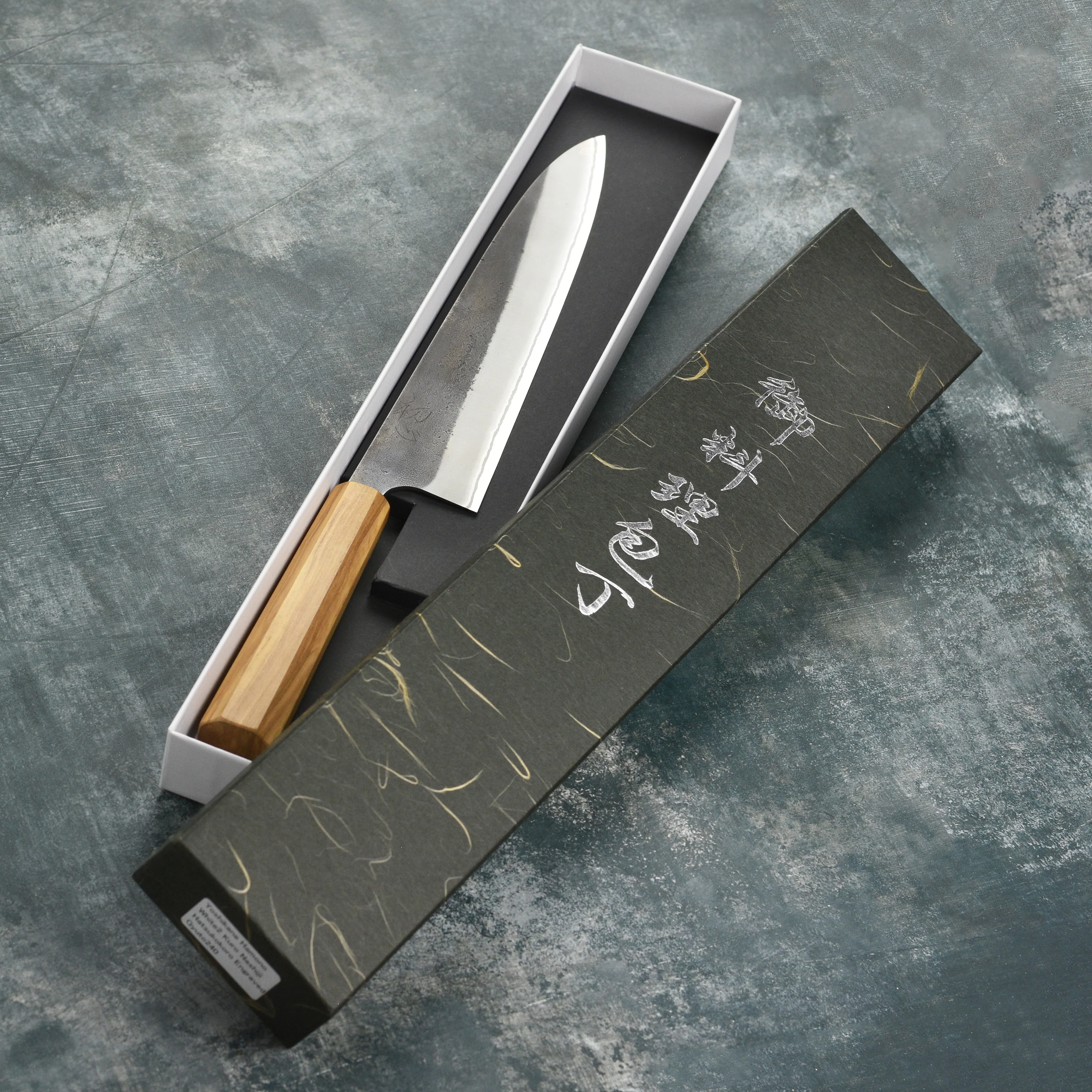 Yoshikane Shirogami #2 Kurouchi Stainless Clad 9.4" Gyuto, Olivewood - Image 8
