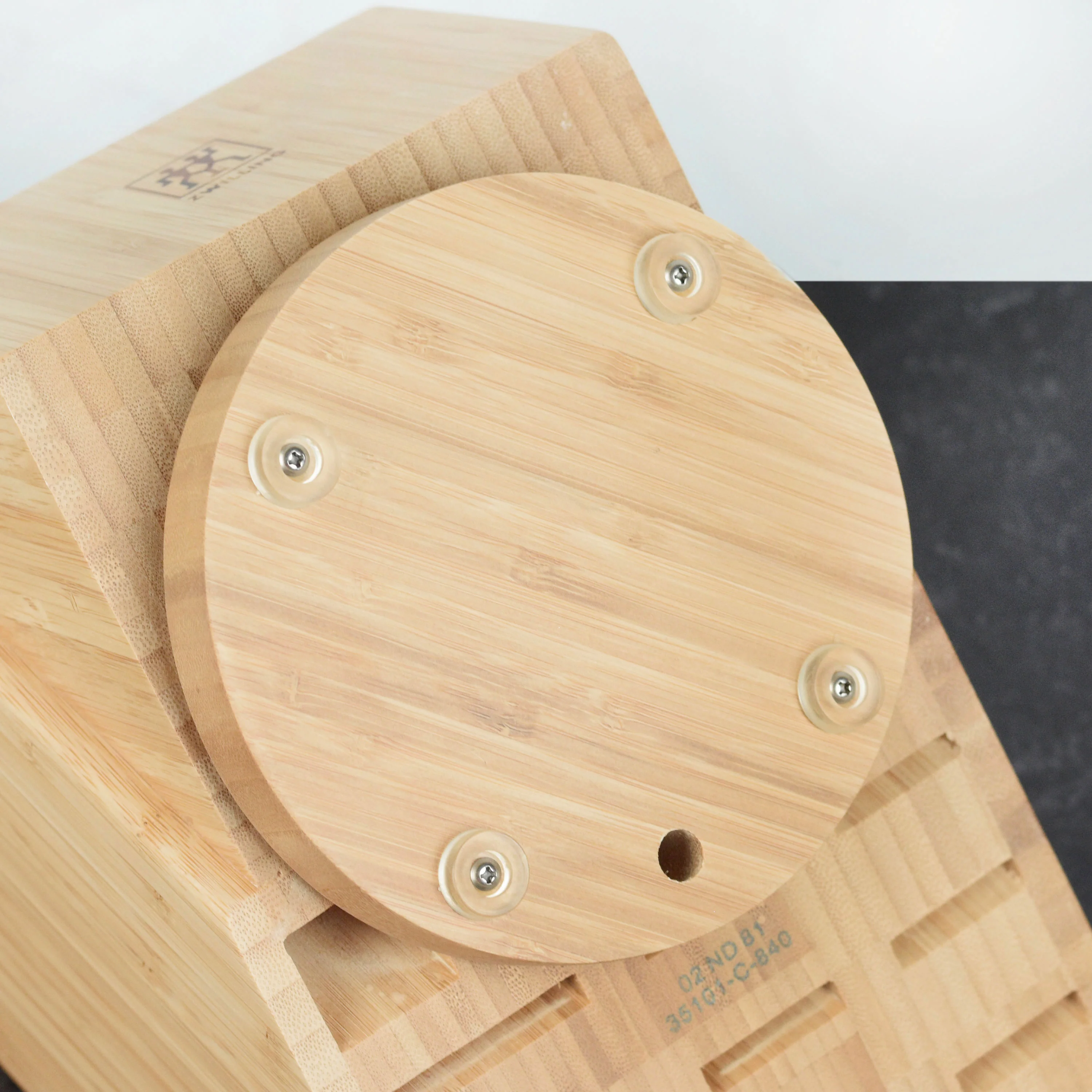 Zwilling 26 Slot Bamboo Swivel Knife Block - Image 6