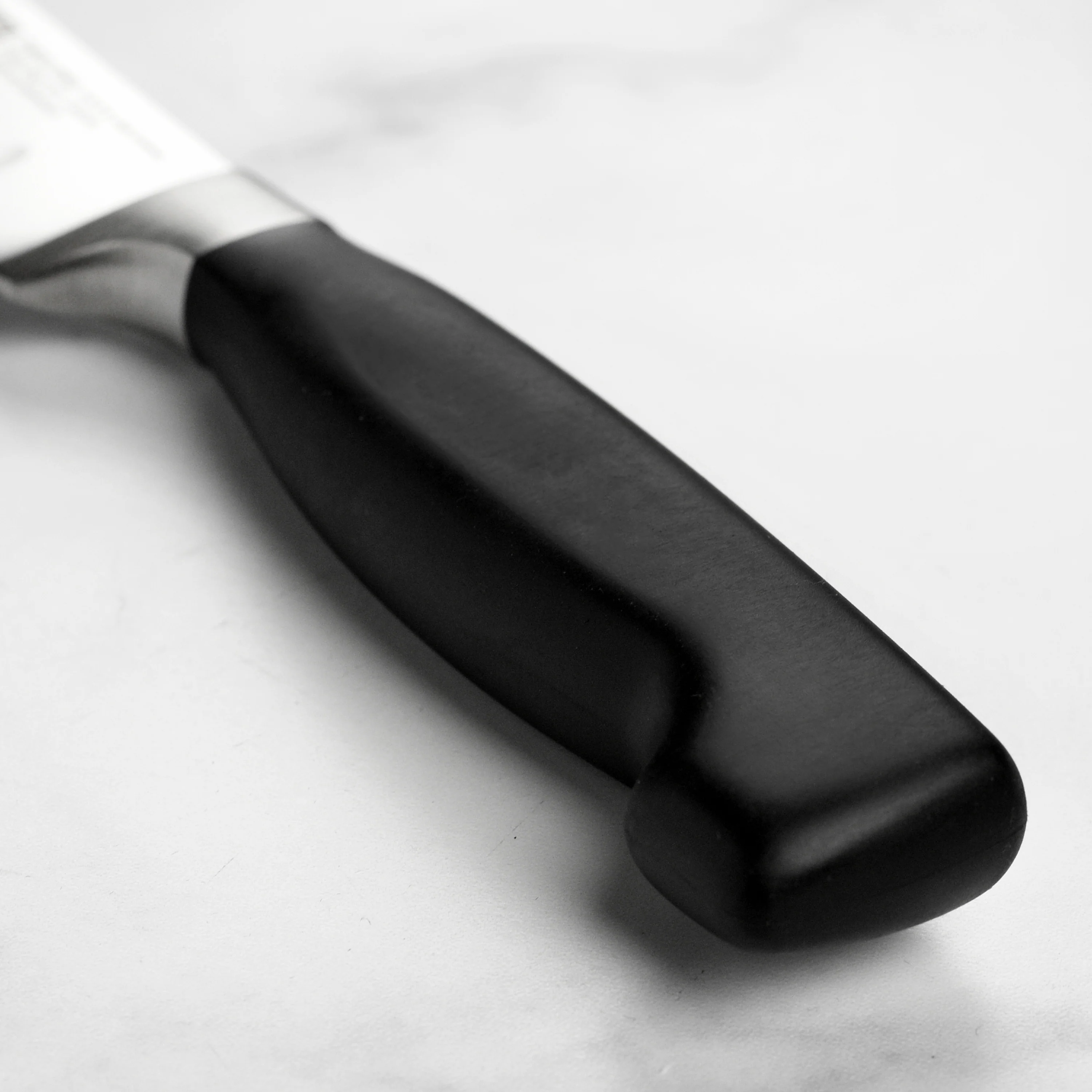Zwilling Four Star 8" Bread Knife - Image 2