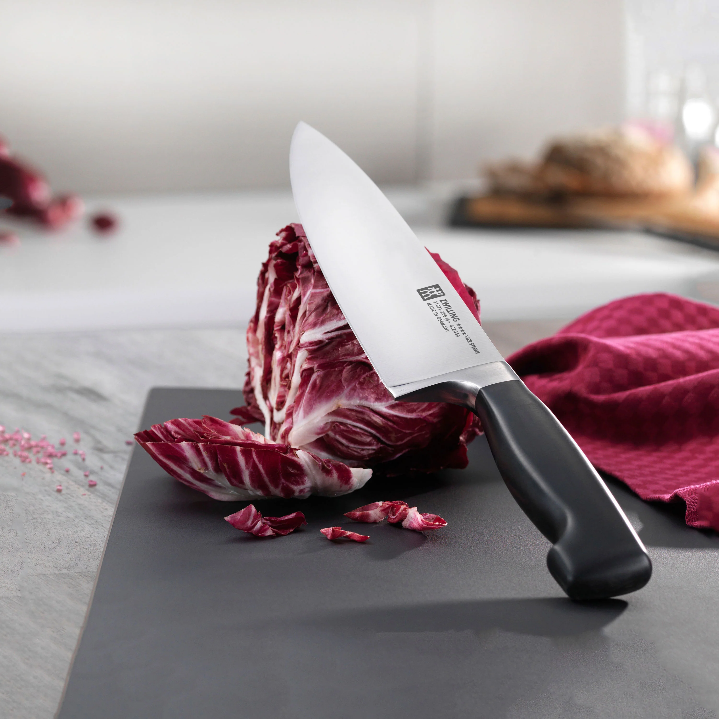 Zwilling Four Star 14 Piece Knife Block Set - Image 11